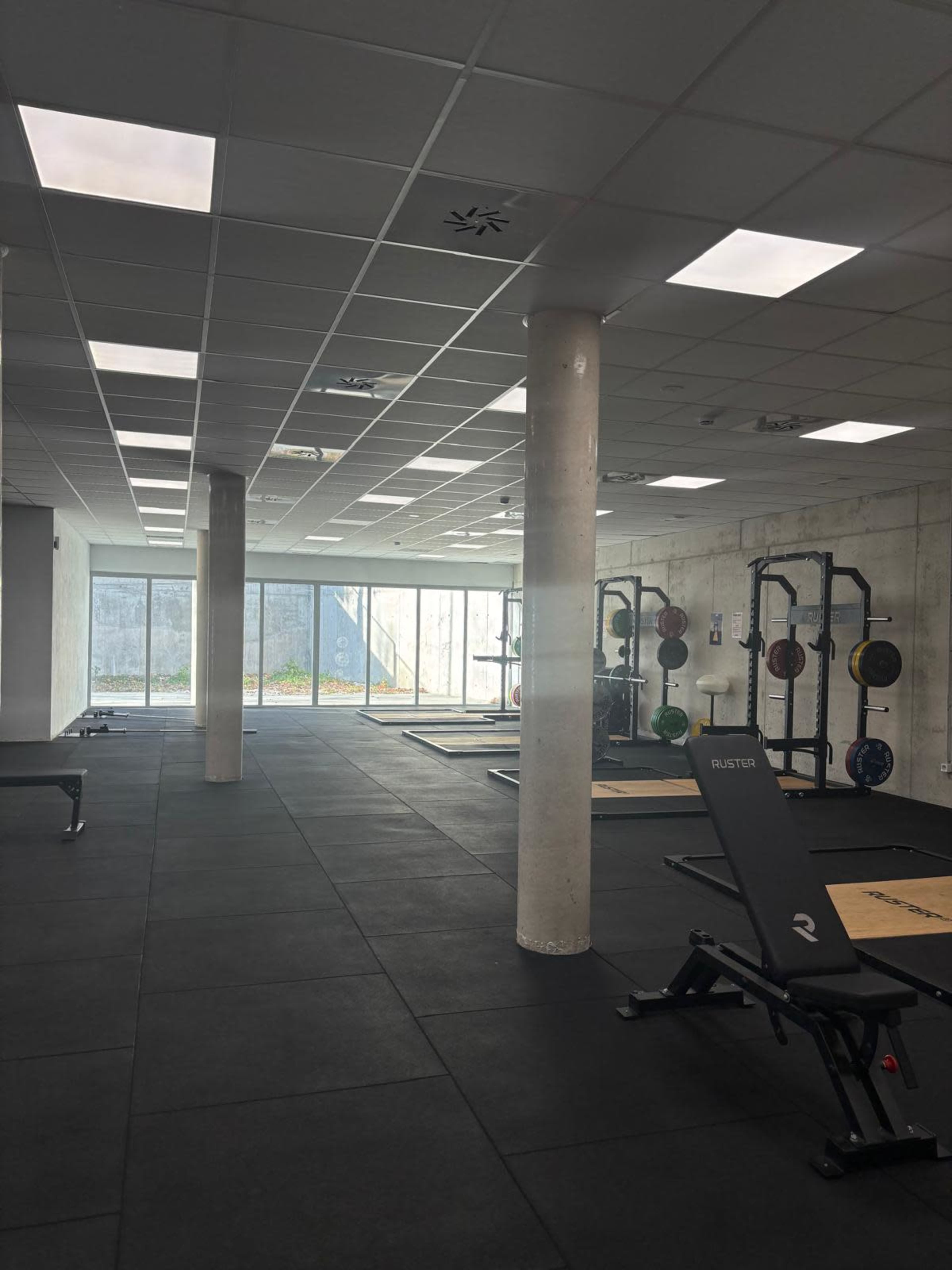 Premium Training Facility with Glass Walls & Turf Area Image in , Las Rozas de Madrid, M