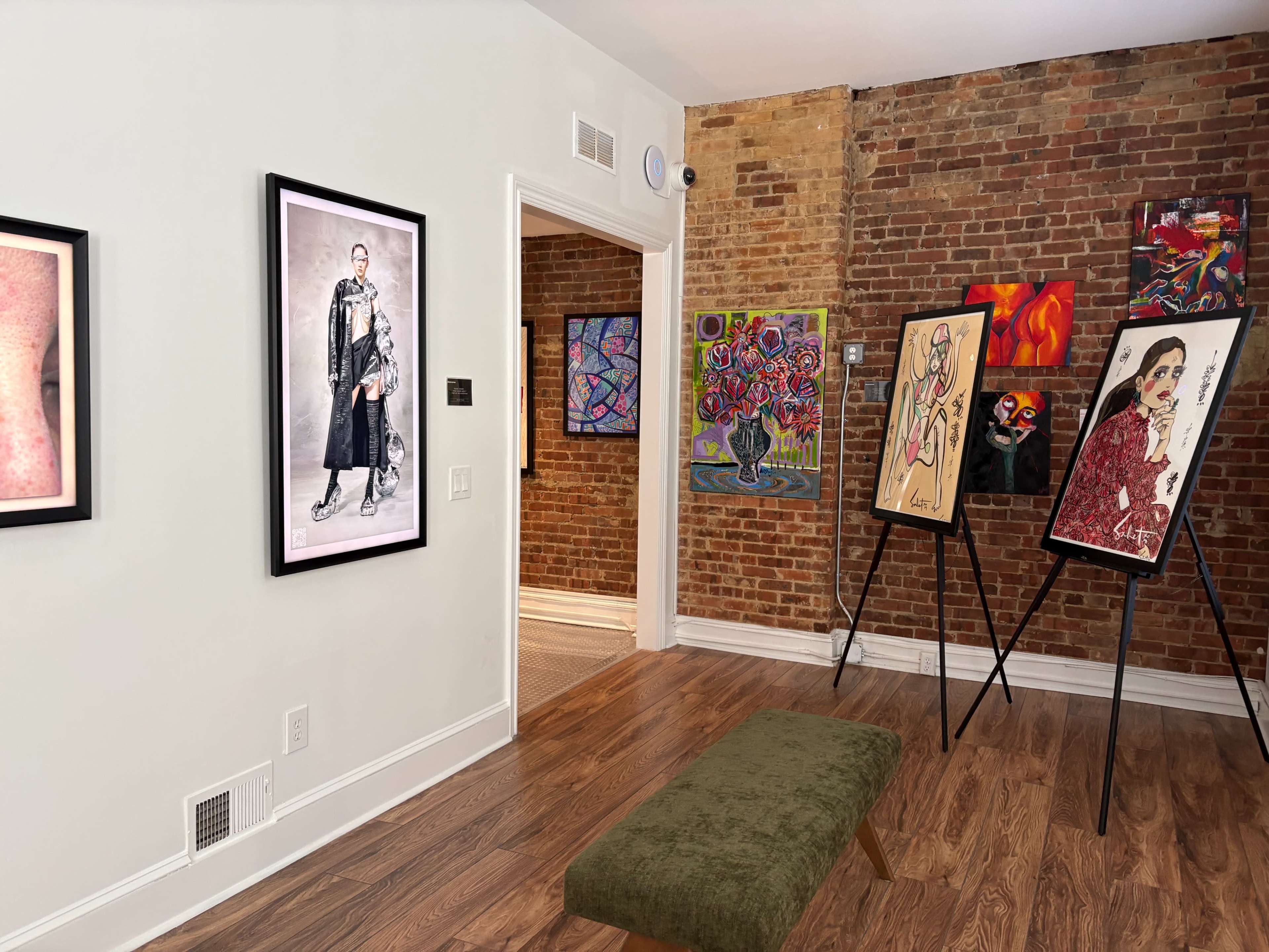 Downtown Red Bank, Broad Streed, Loft Style, 2nd floor, industrial Image in Red Bank, Red Bank, NJ