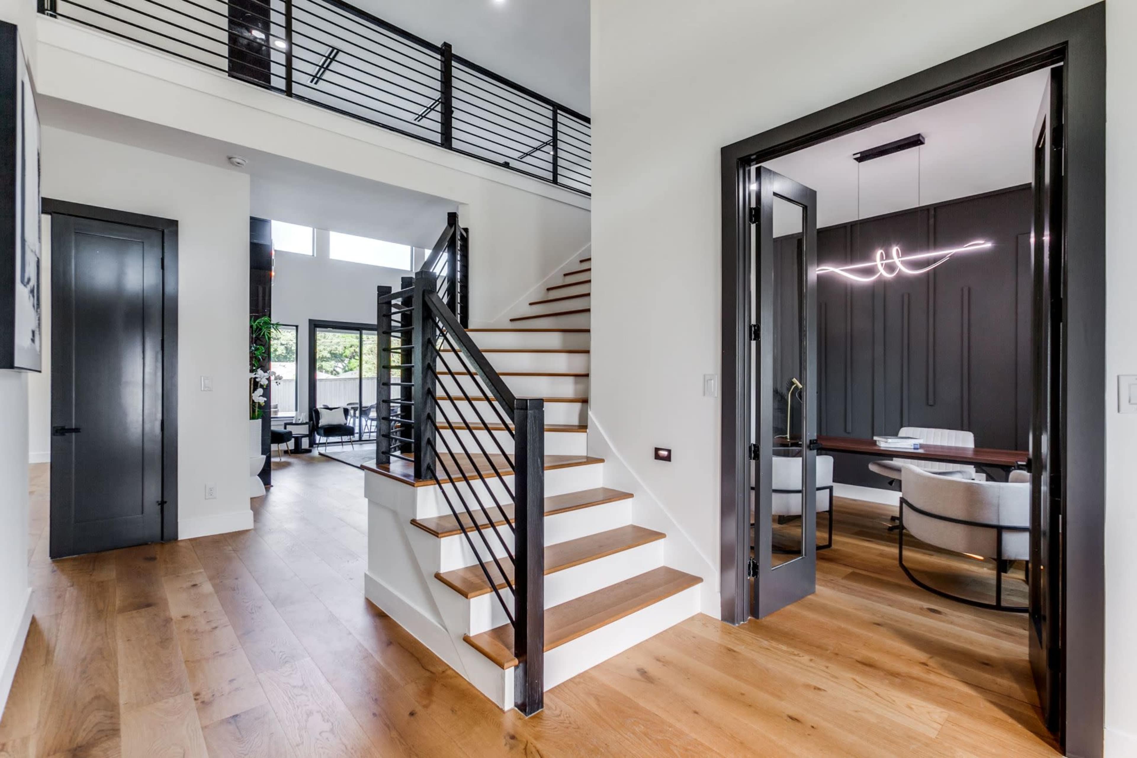 Luxury Dallas Home Image in Northwest Dallas, Dallas, TX