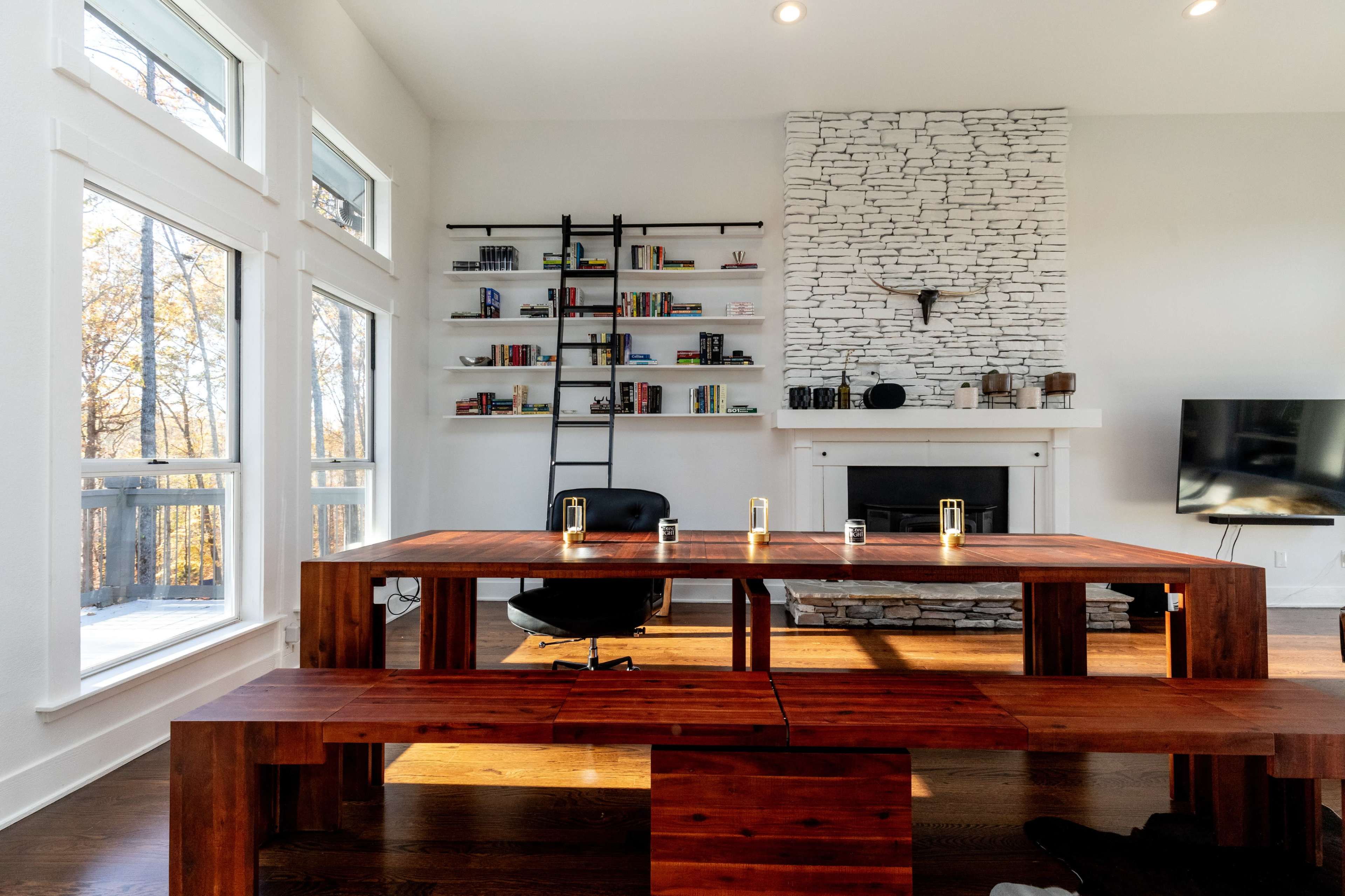 Singer and Songwriter's Escape- Leiper's Fork Image in , Franklin, TN