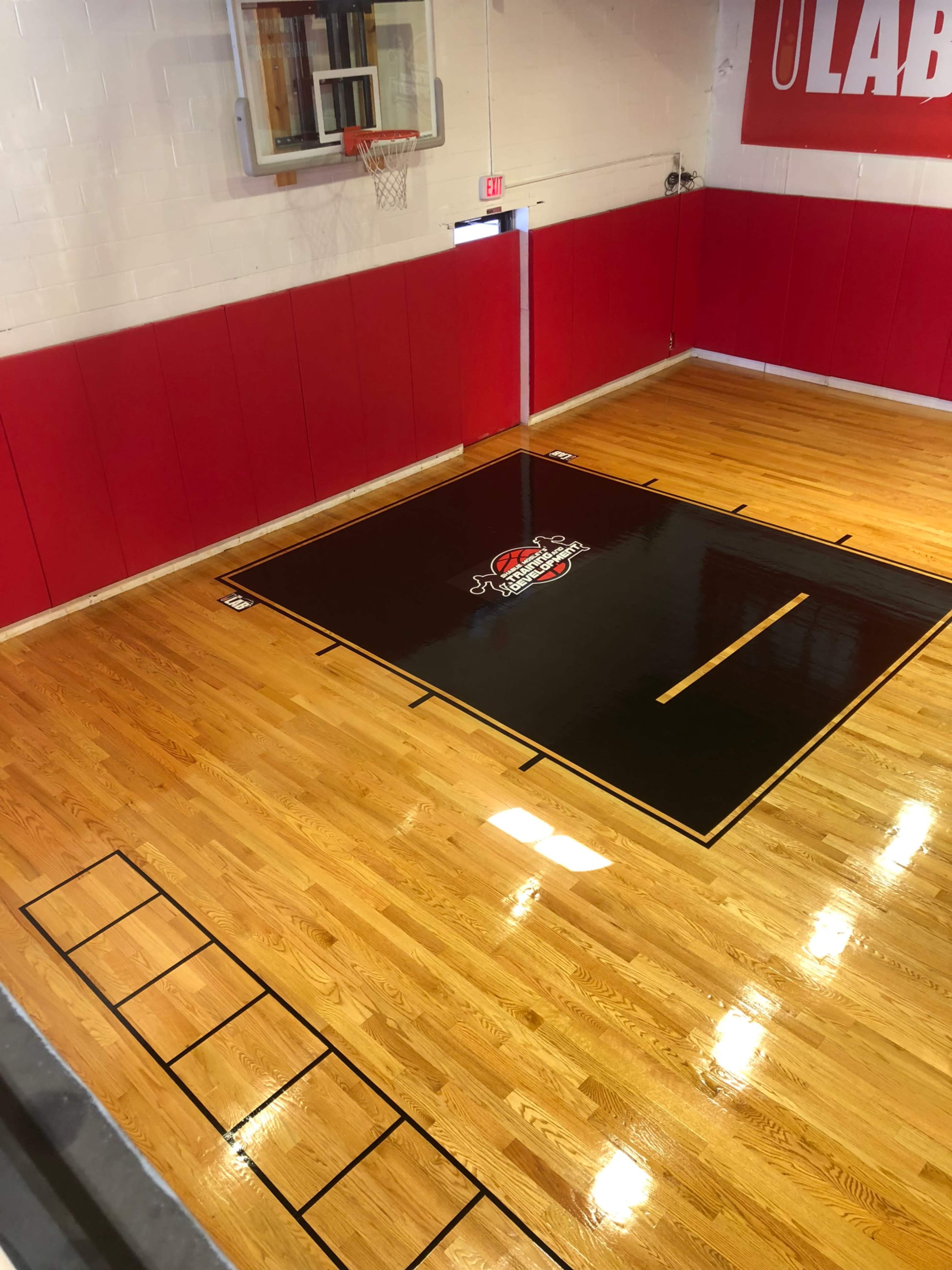 Basketball gym Image in Oyster Bay, Farmingdale, NY