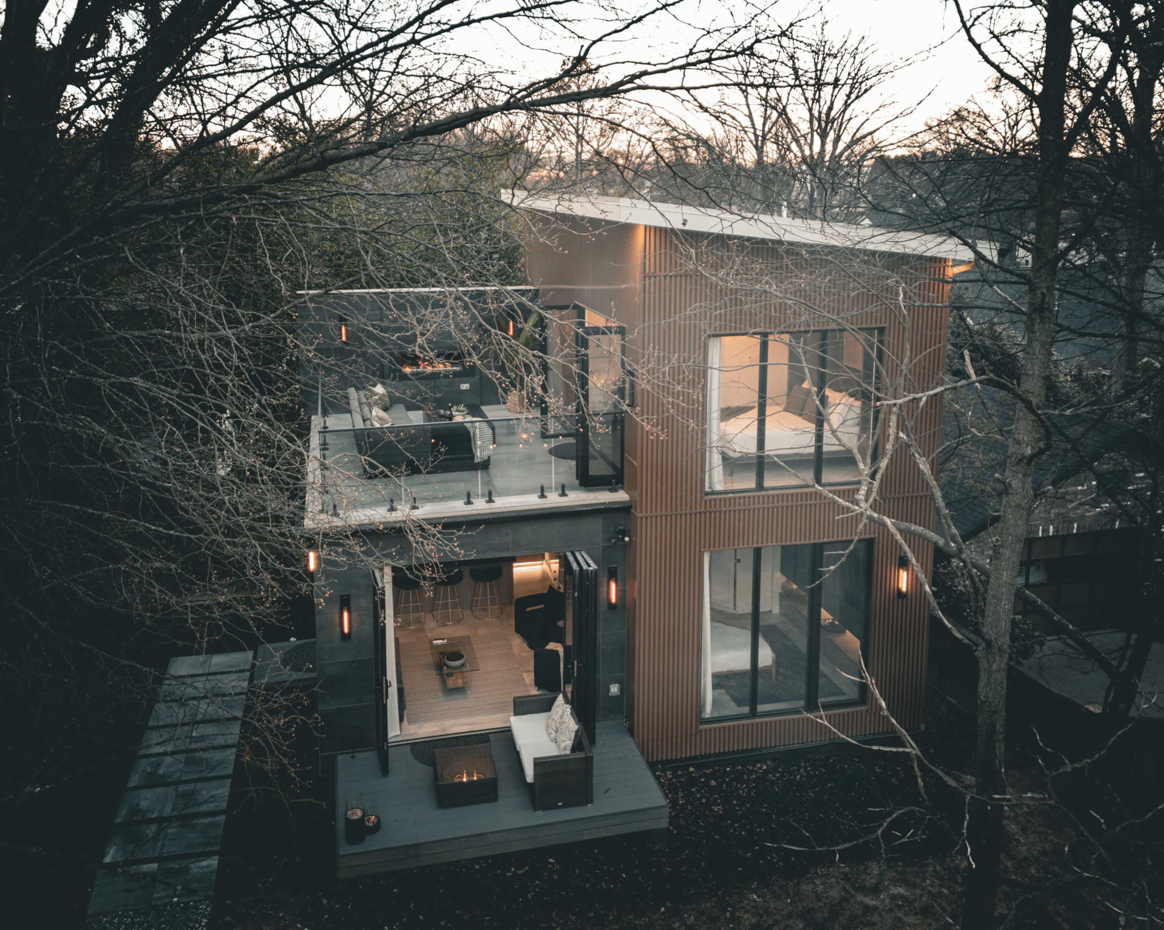 Urban Retreat: Two Rustic Cabins for Creative Filming Image in Berkeley Park, atlanta, GA