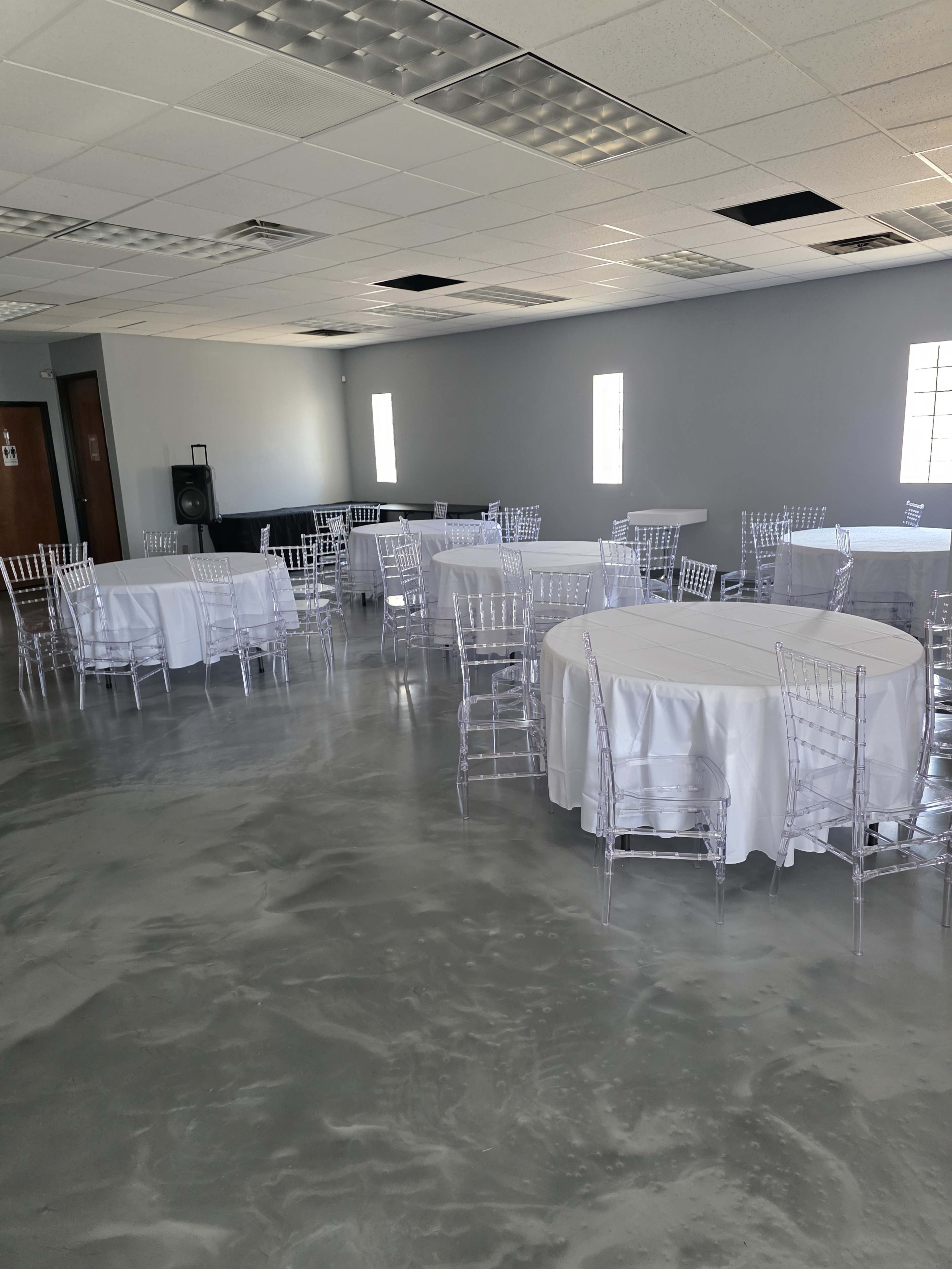 Metro Detroit Event Venue with Exceptional character Image in Clinton Township, Clinton township, MI