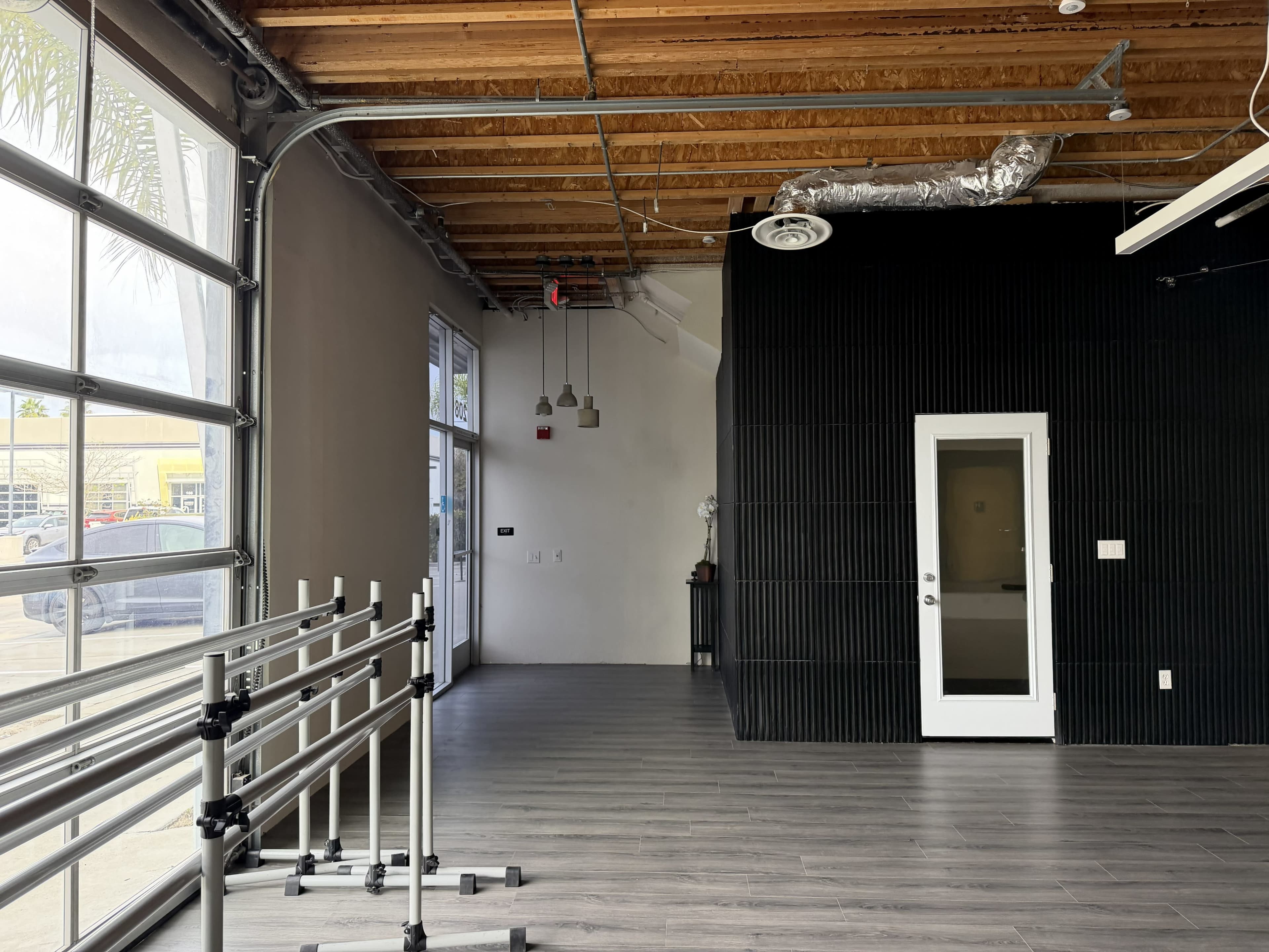 Light-filled Dynamic Studio Image in Eastlake Business Center, Chula Vista, CA