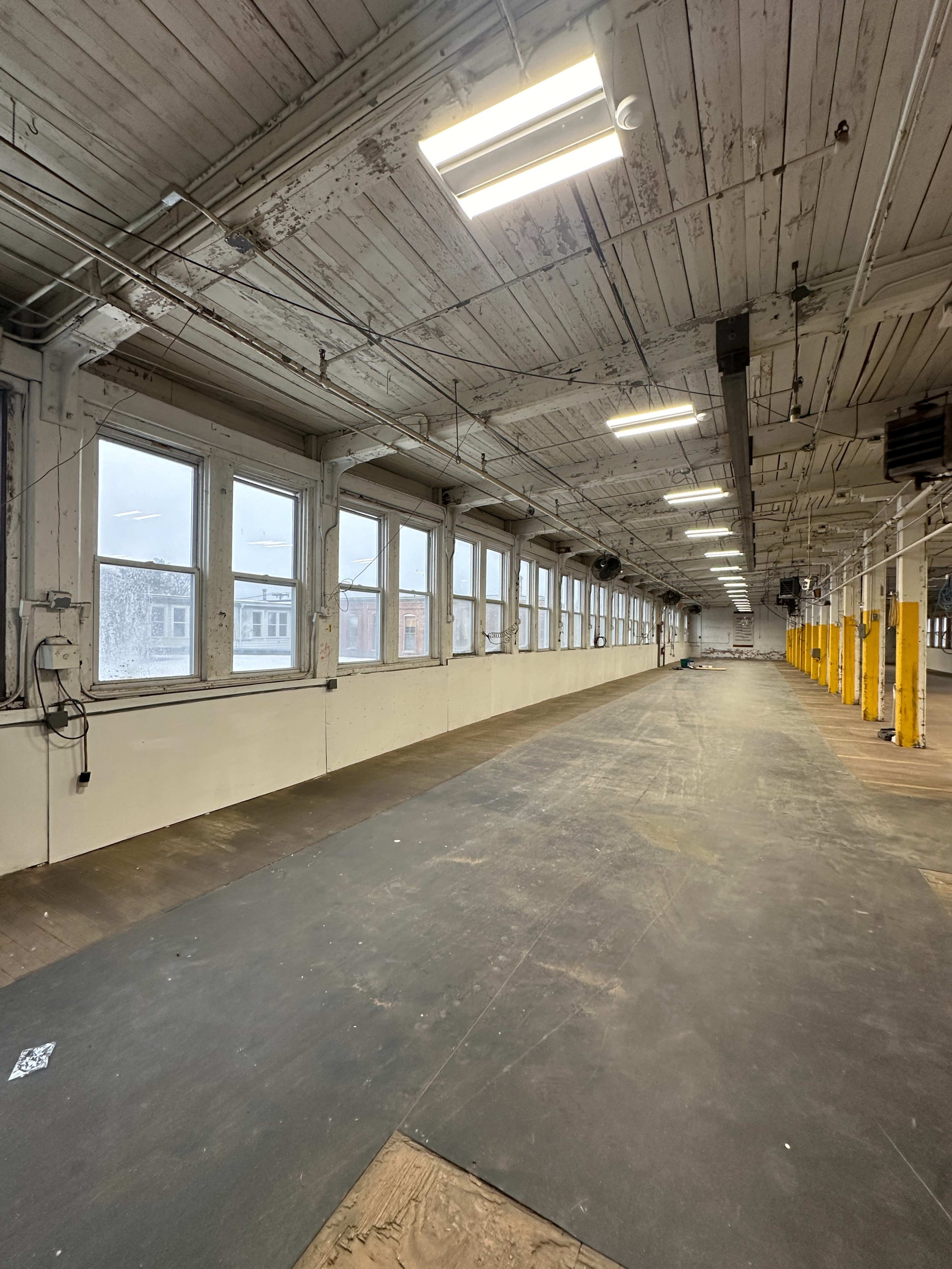 Industrial Creative Space for Rent in Hyde Park Image in Hyde Park, Boston, MA