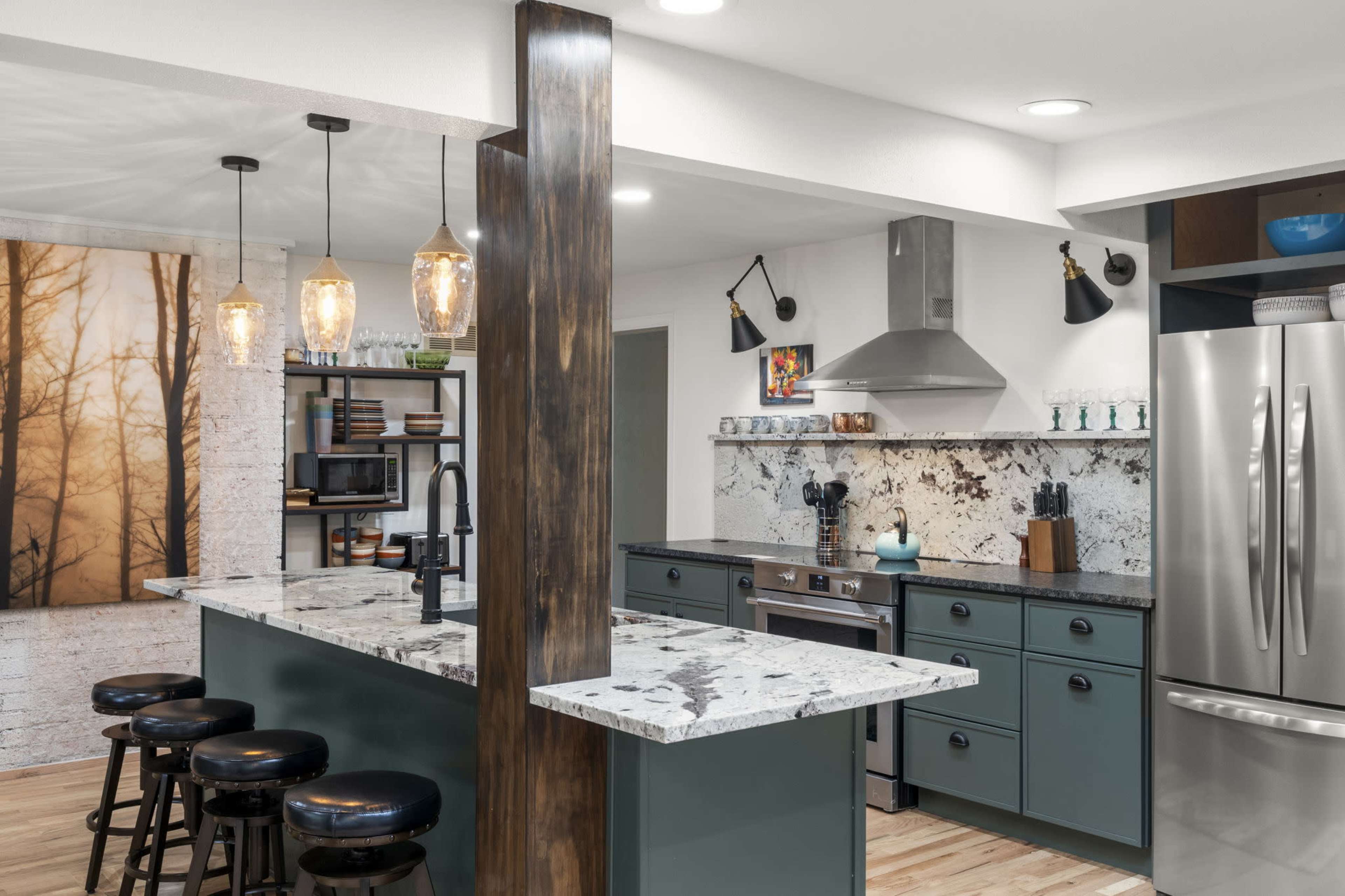 Private and cozy home on 3 acres with large entertaining area and kitchen Image in West Colorado Springs, MANITOU SPRINGS, CO