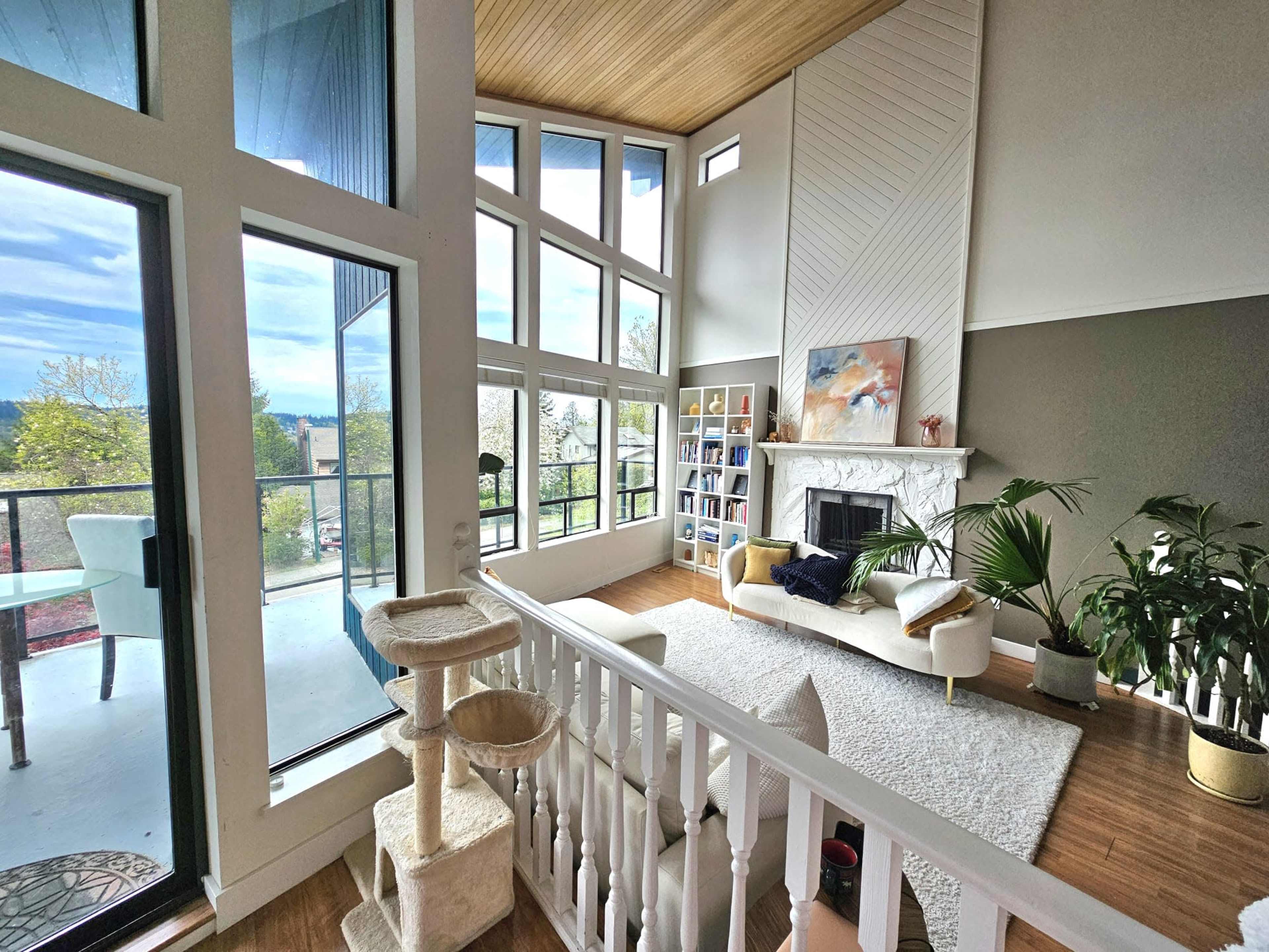 Bohemian Bali-Inspired Home with Panoramic Views & High Ceilings Image in Coquitlam, Coquitlam, BC