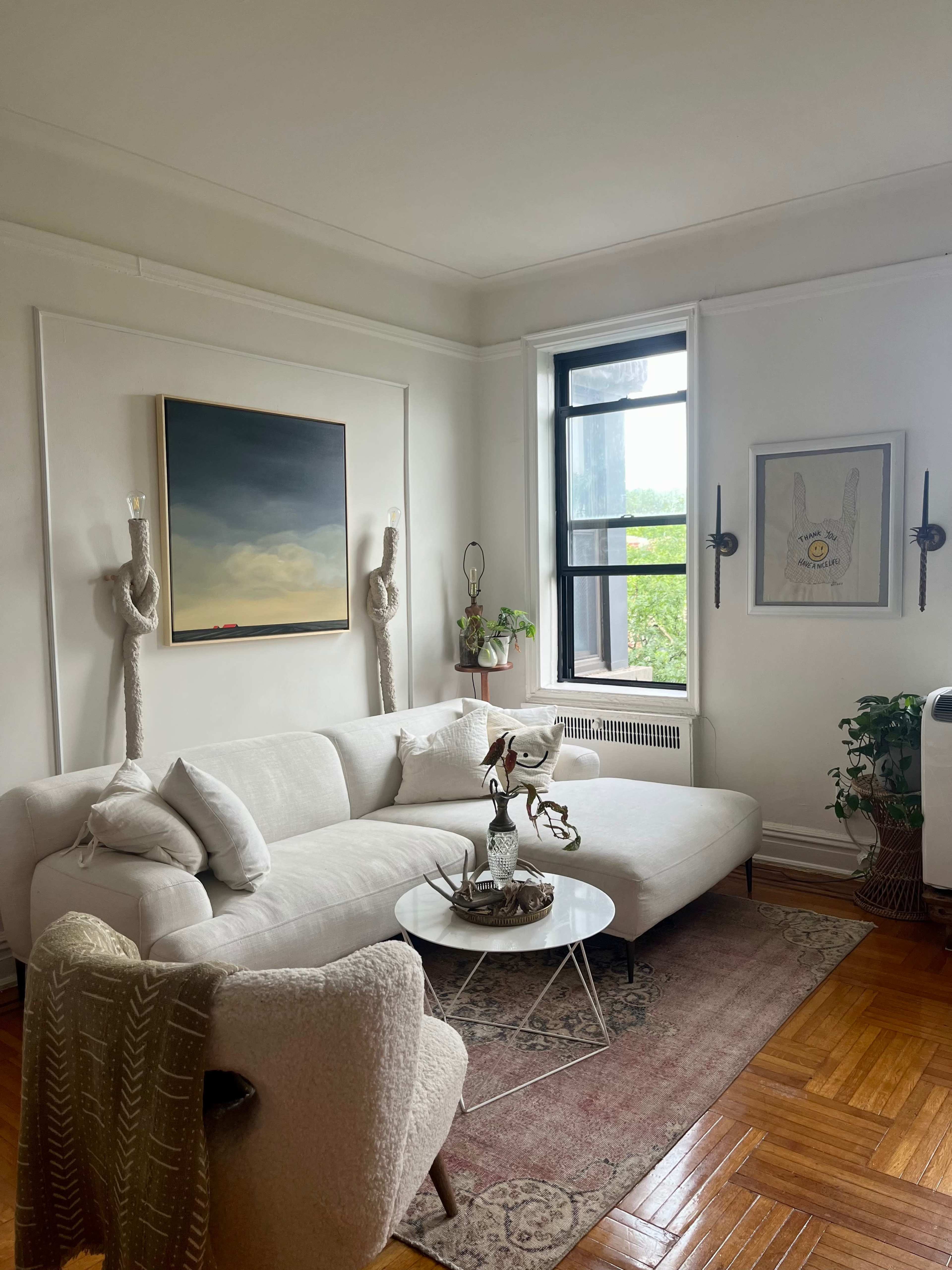 Sunny, Artistic, Pre-War Brooklyn Apartment Image in Flatbush, Brooklyn, NY