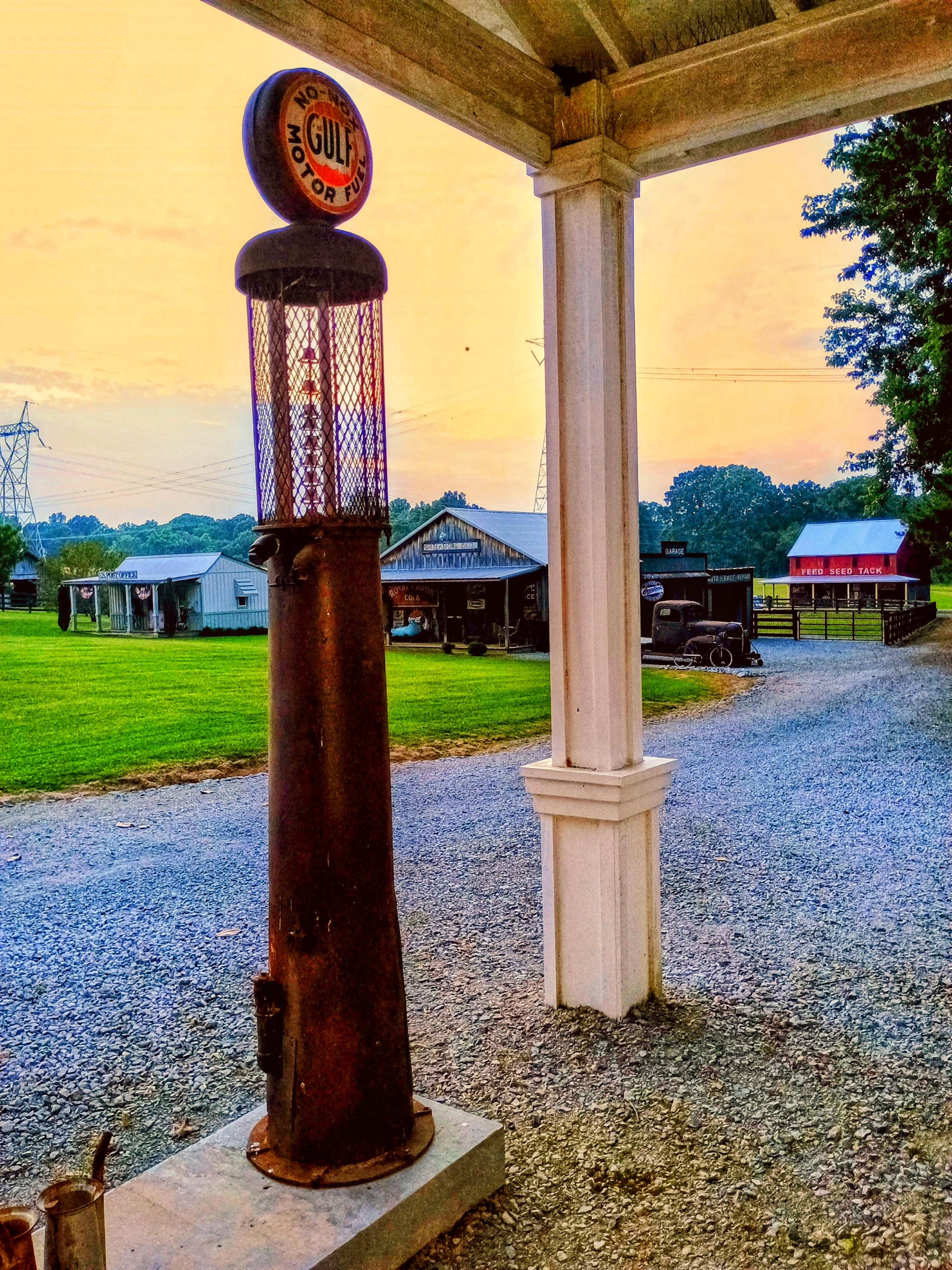 Vintage Gas Station, General Store, Garage and Feed Store Facades Image in , Springfield, TN