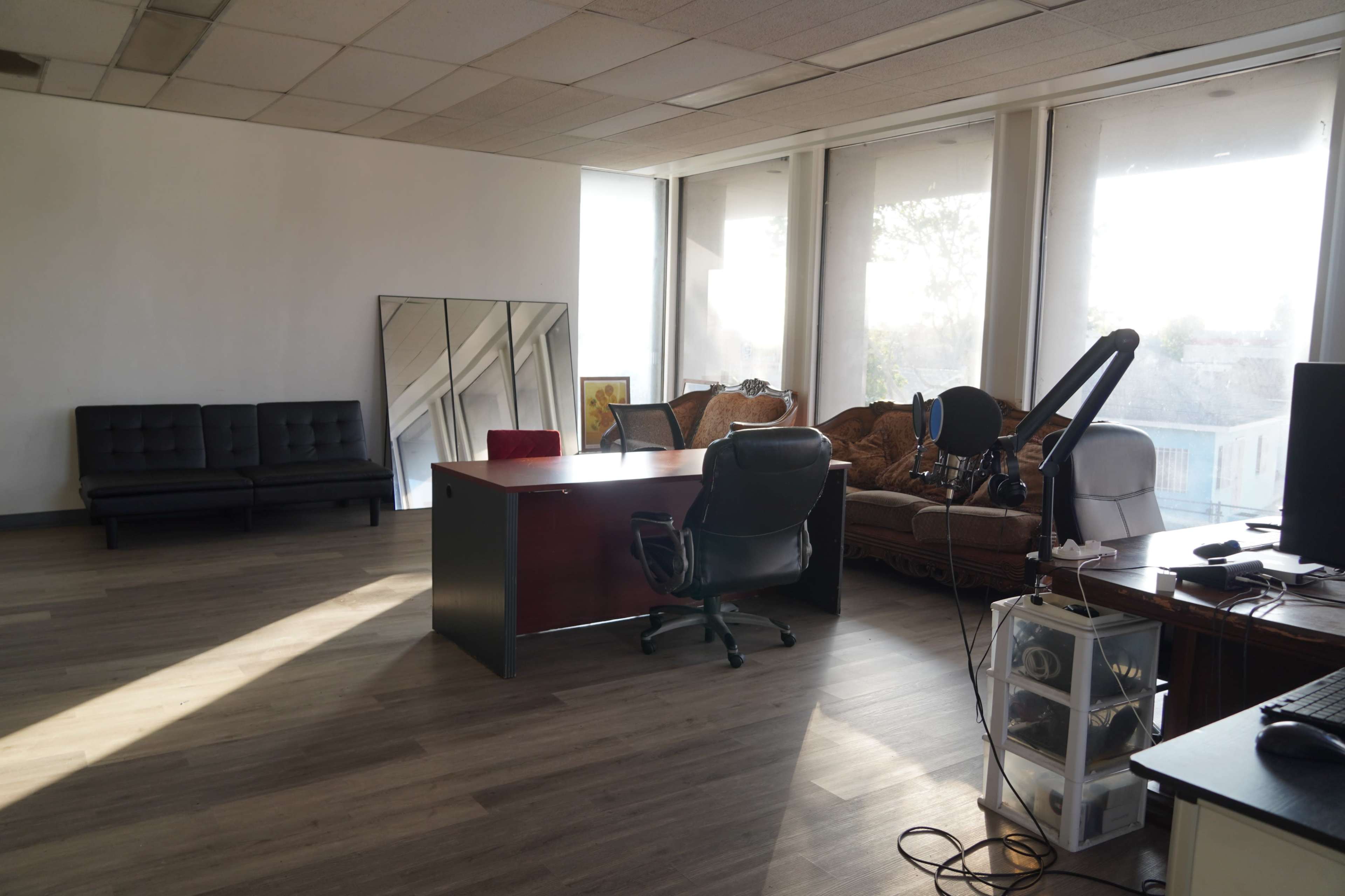 Multi Use Studio for shoots and films Image in South Montebello, Bell Gardens, CA