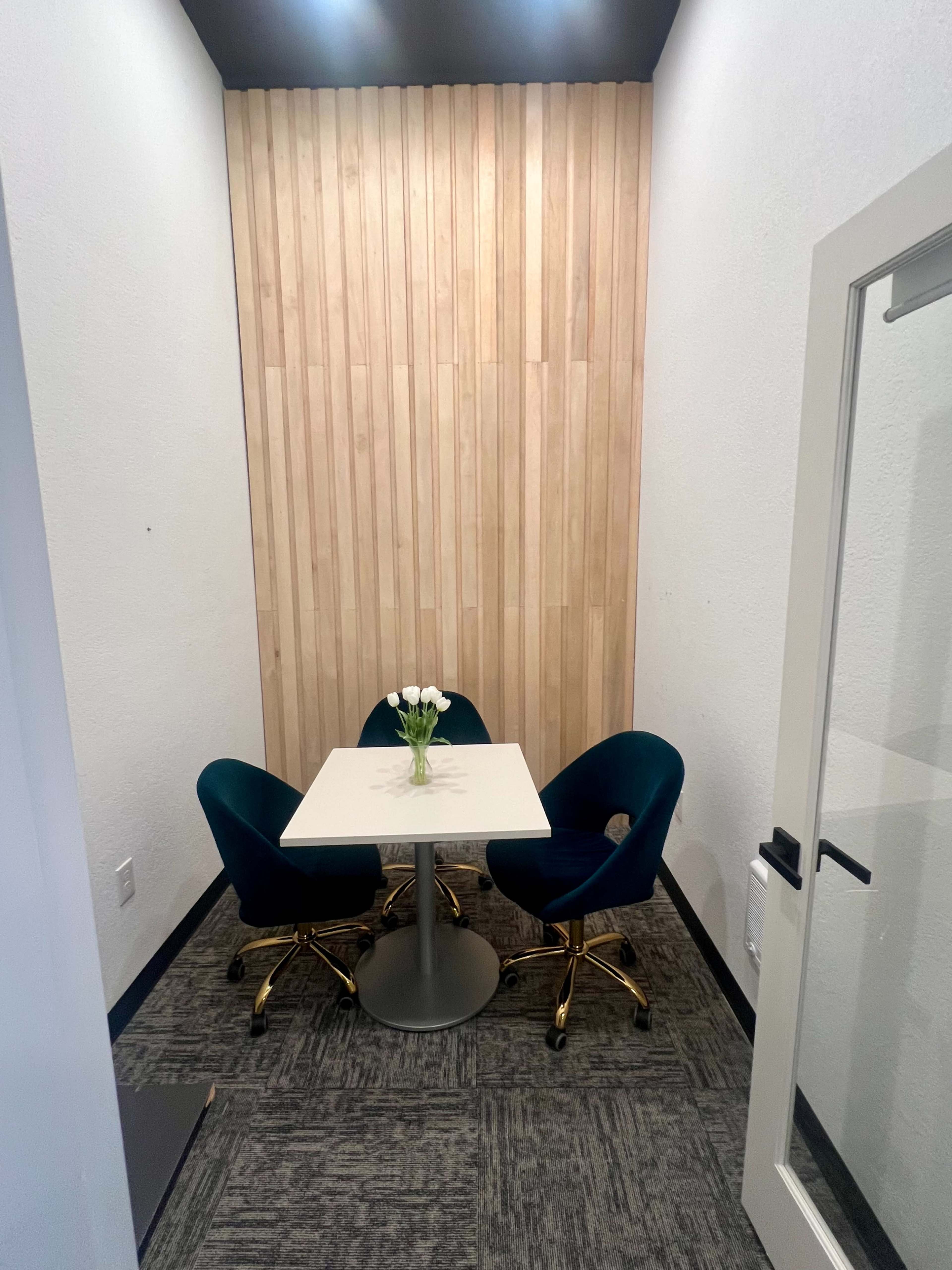 Private Modern Conference Room On 6th Ave Image in Central Tacoma, Tacoma, WA