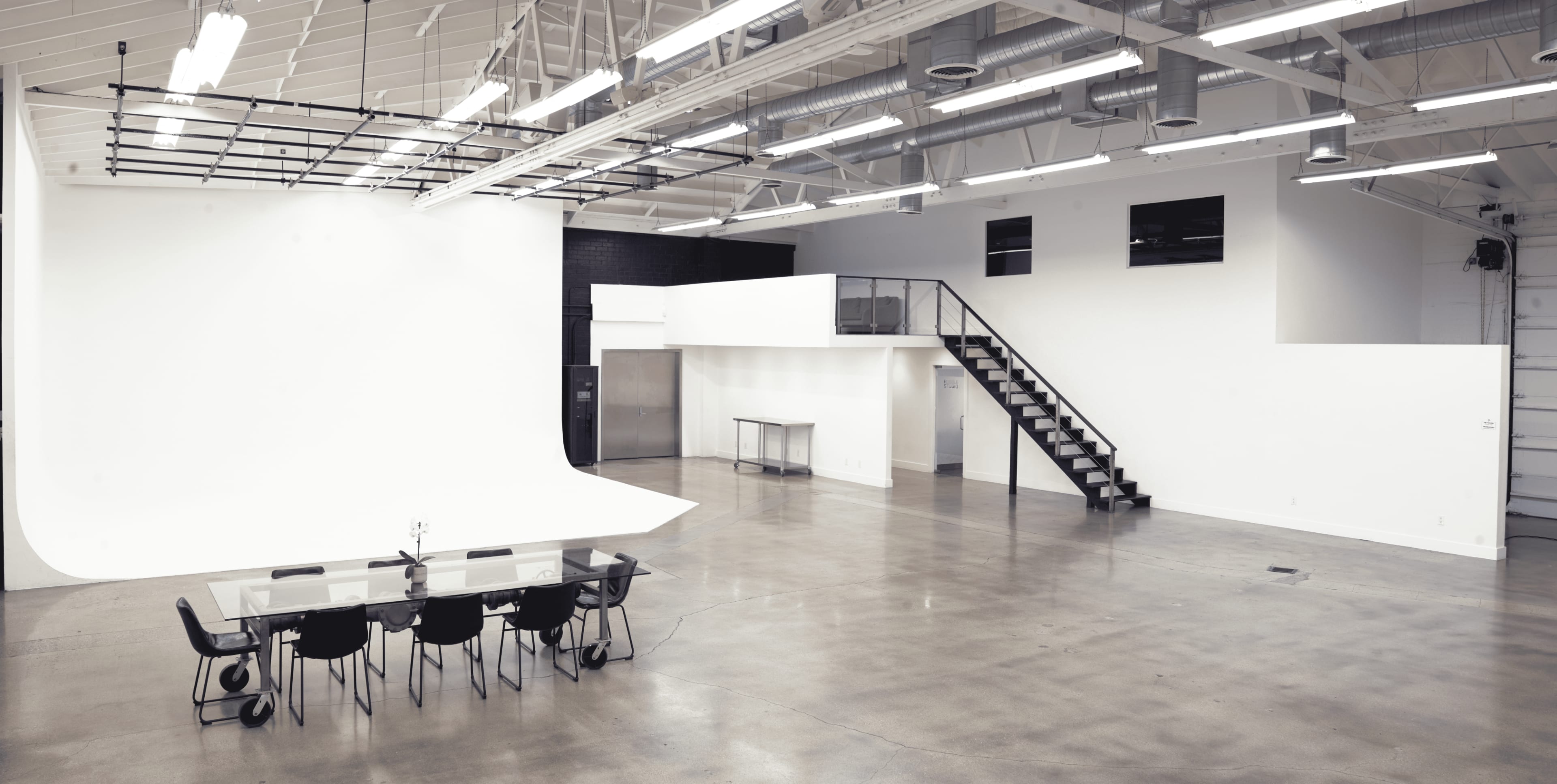 Spacious Downtown Los Angeles Production Space - 4,000+ sq. ft. with Soundstage, VIP Room, & More Image in Boyle Heights, Los Angeles, CA