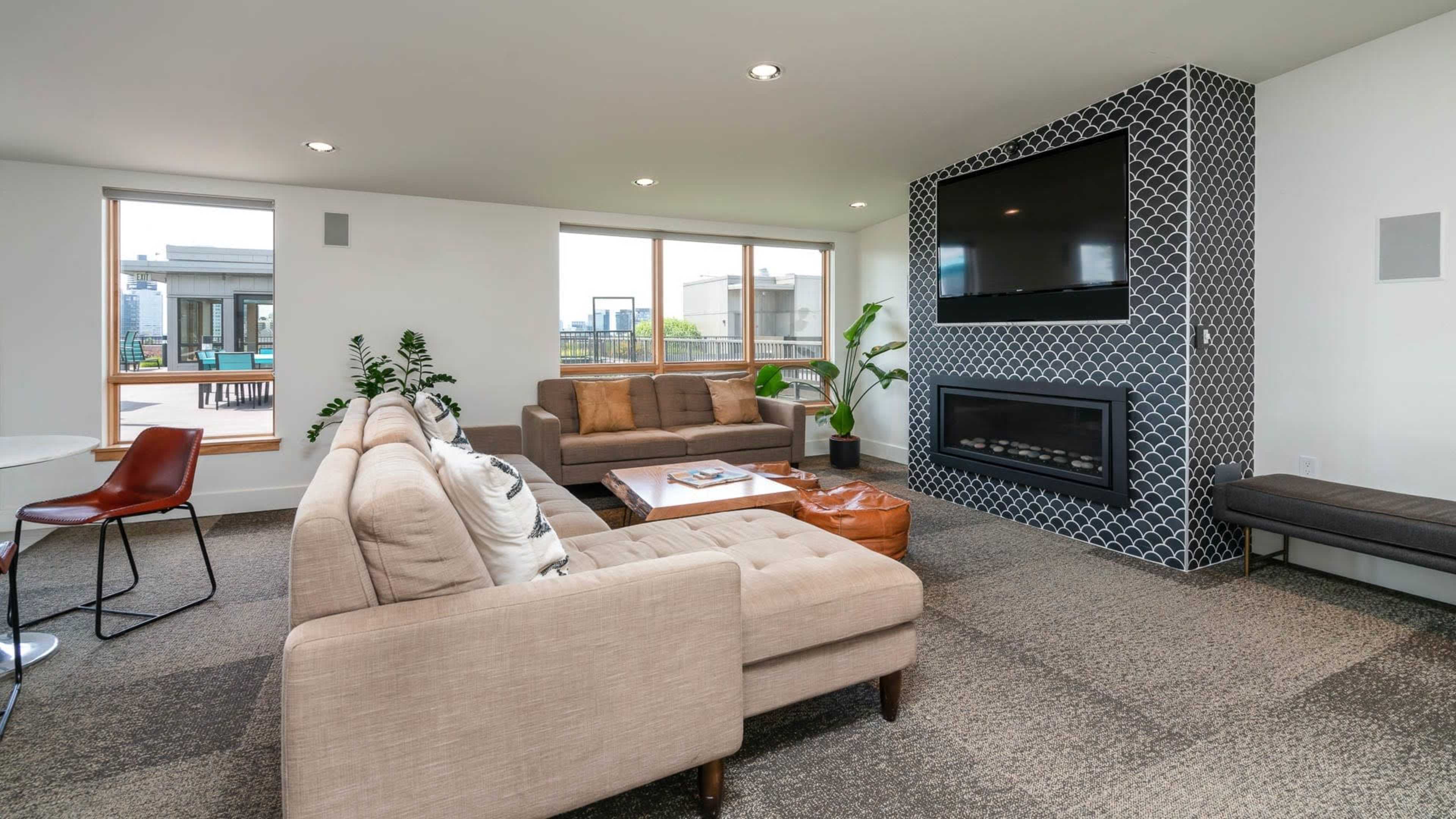 Rooftop Lounge with Sunny Vibes and Capitol (Hill) Views Image in Cherry Hill, Seattle, WA