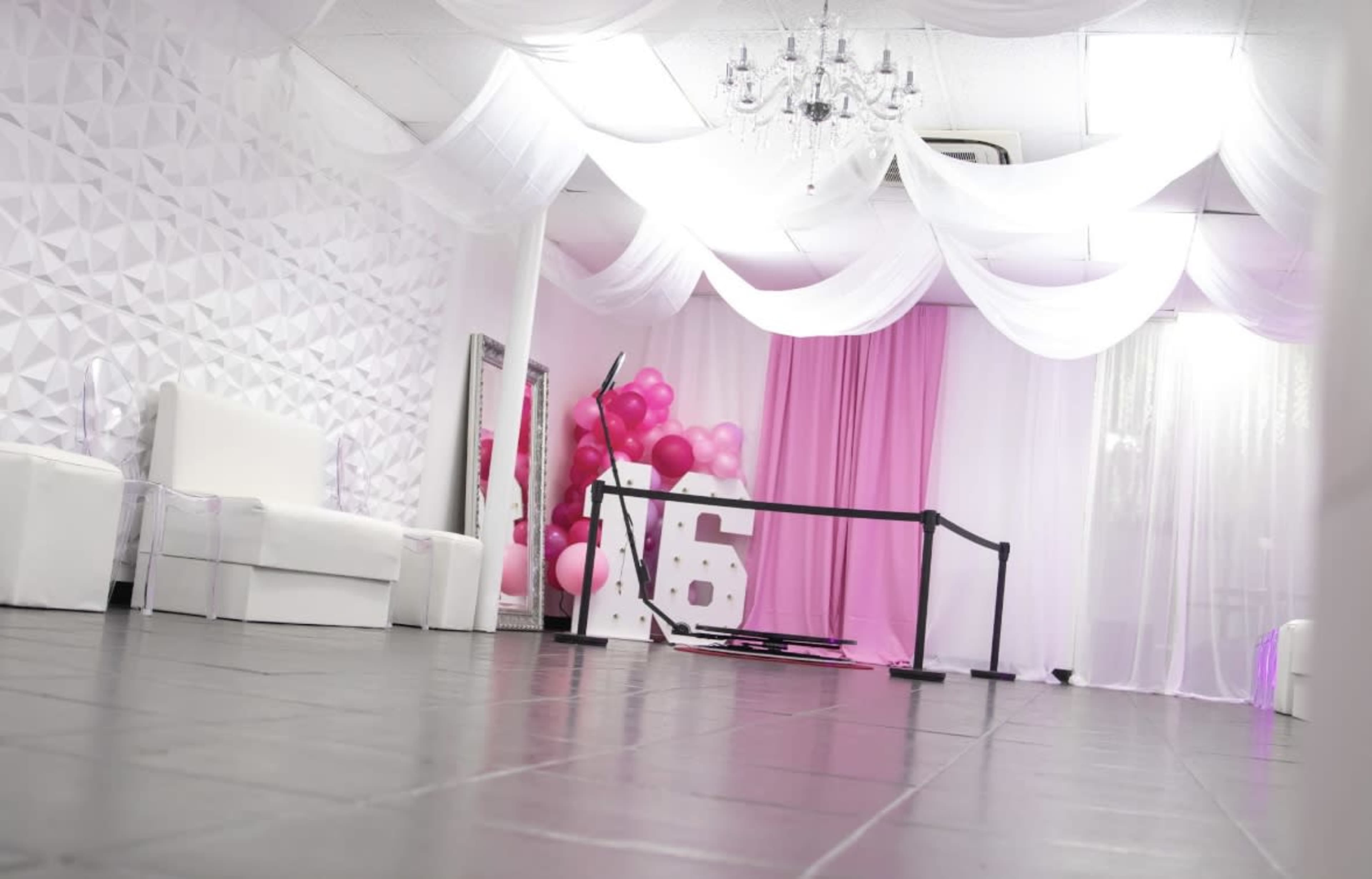 Arlington’s Luxe Event Venue Image in West Arlington, Arlington, TX