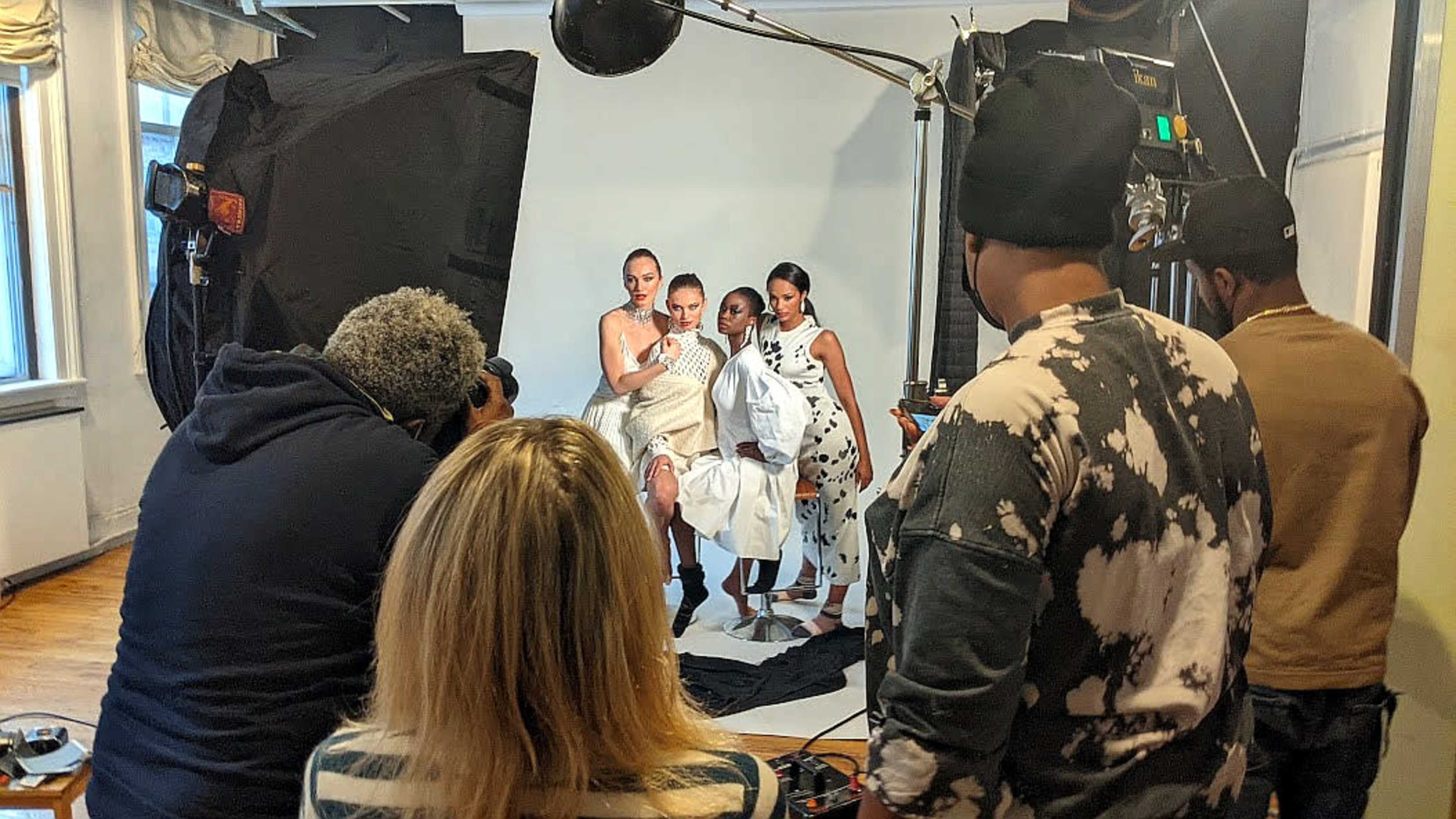 Manhattan Production Support Loft: Holding Areas, Crew Staging & Flexible Space Image in Midtown Manhattan, nyc, NY