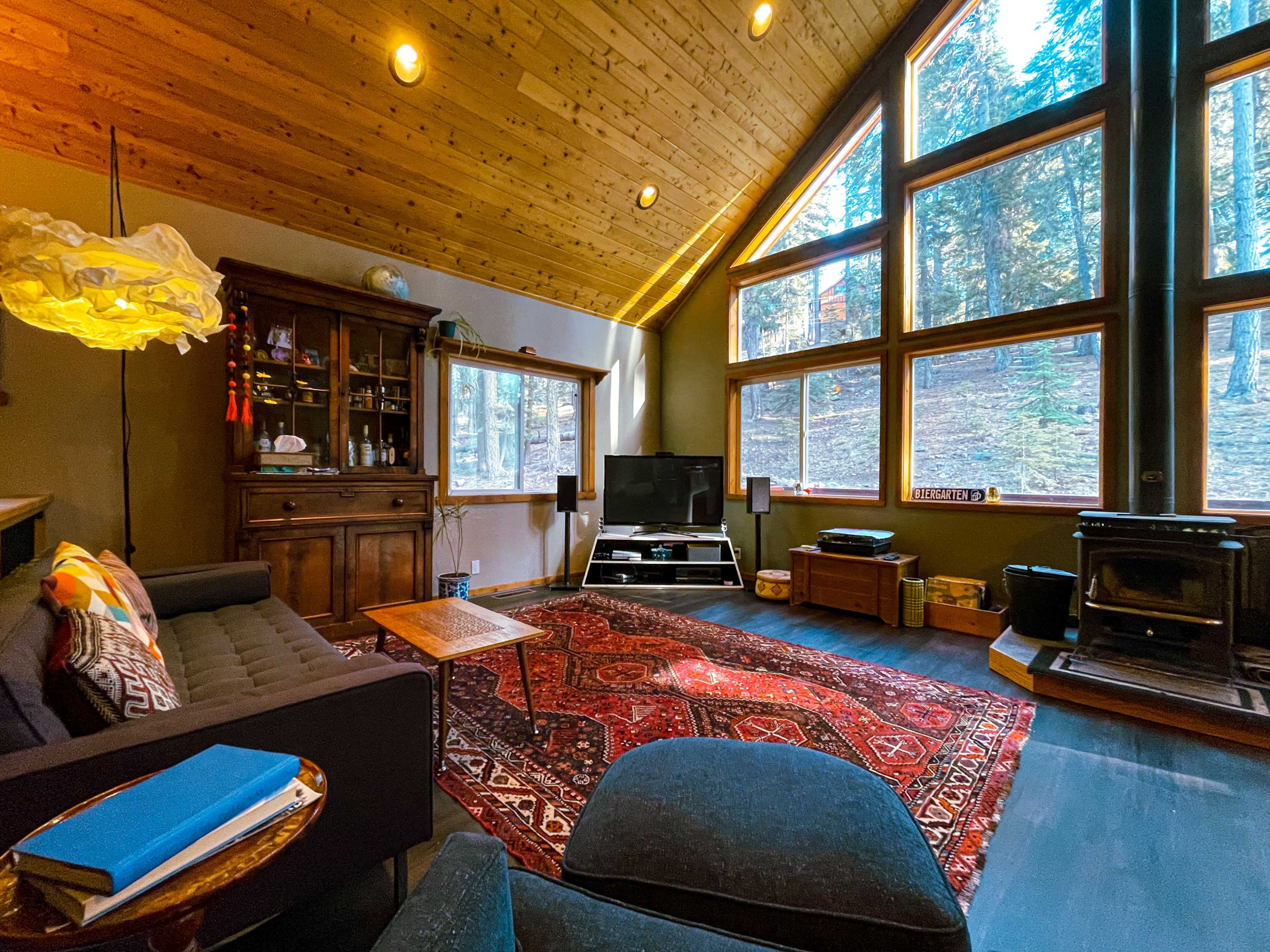 Luxury Tahoe Chalet w/ Hot Tub, Forest Deck, & Music Studio Den Image in Truckee, Truckee, CA
