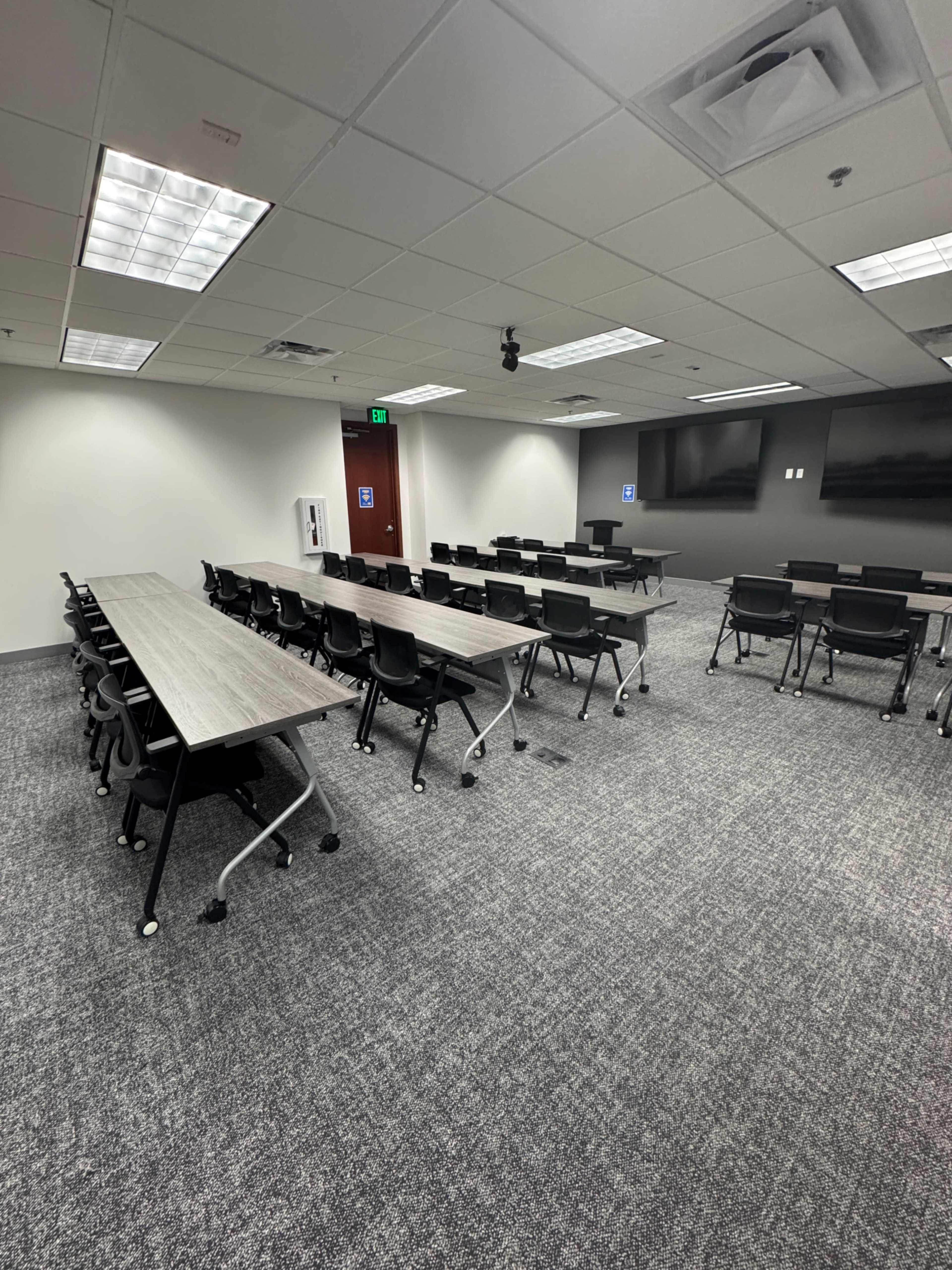 Desert Ridge Large Training Room Image in Desert View Village, Phoenix, AZ