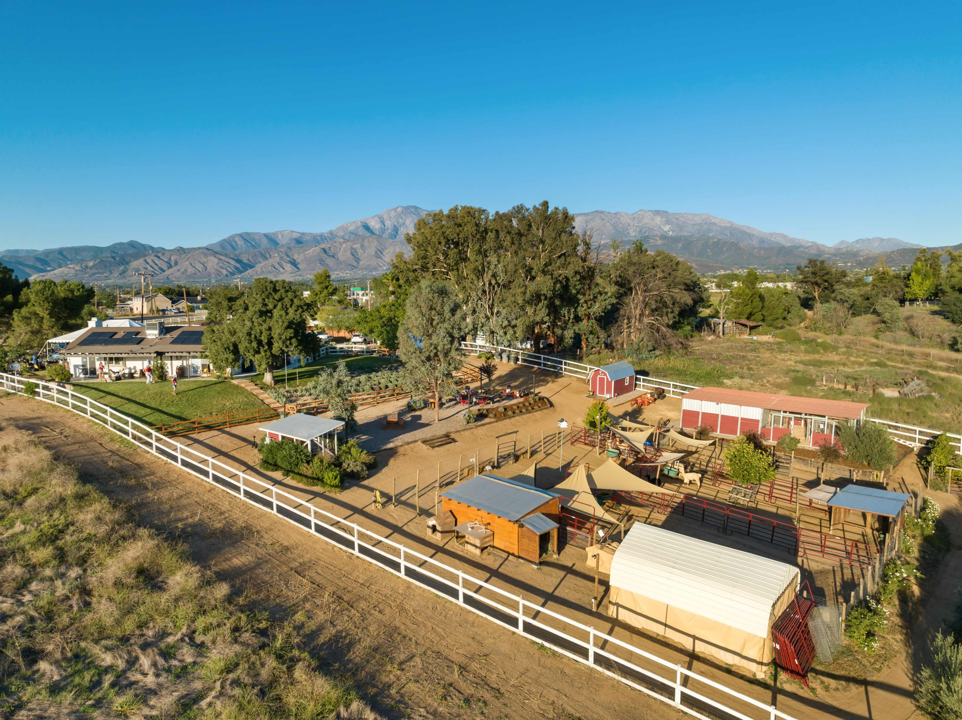 Charming Family Farm: Rustic Outdoor Space for Events & Photography Image in Calimesa, Calimesa, CA