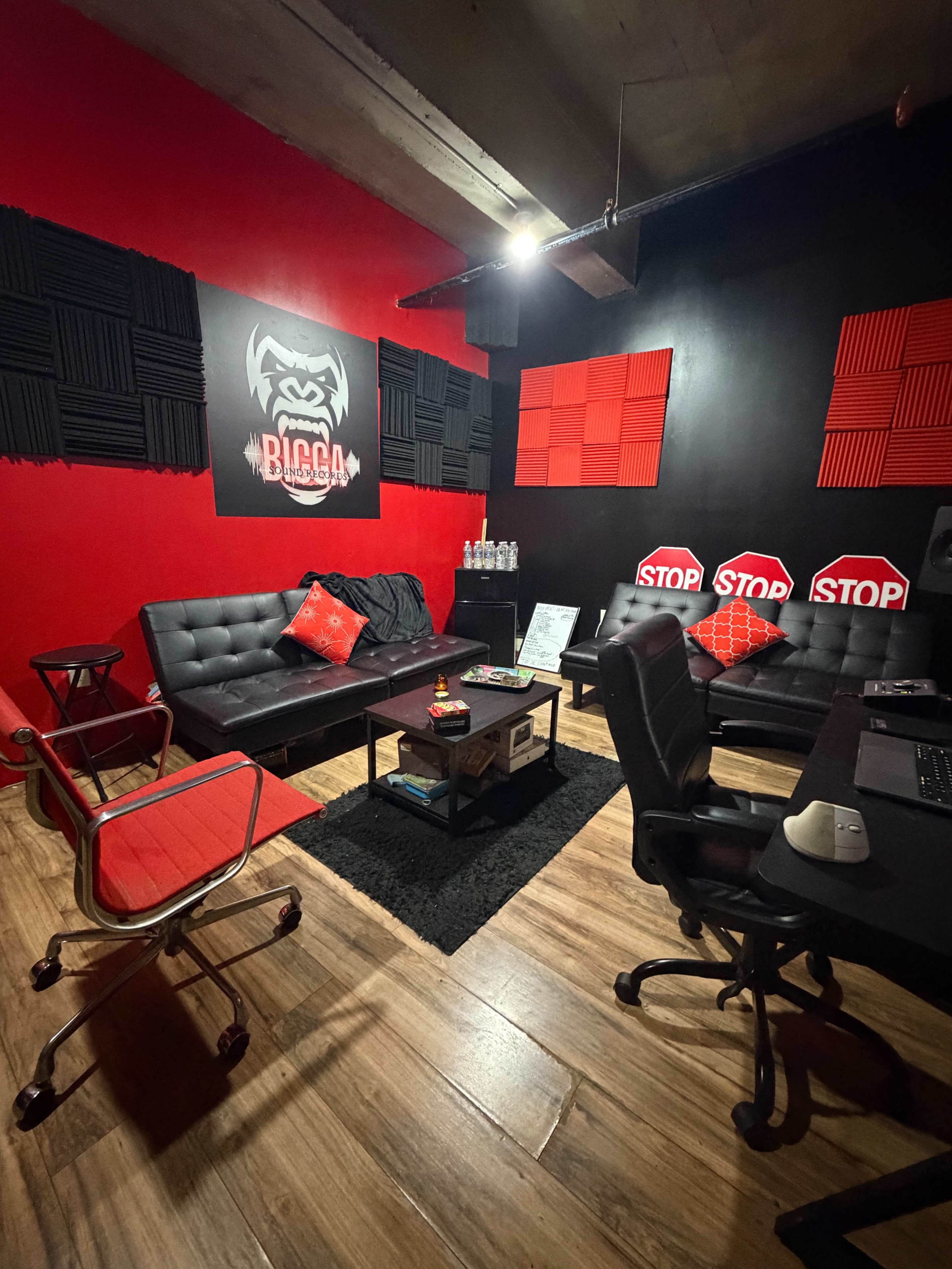 Top Quality Recording Studio Image in Central Ward, Newark, NJ