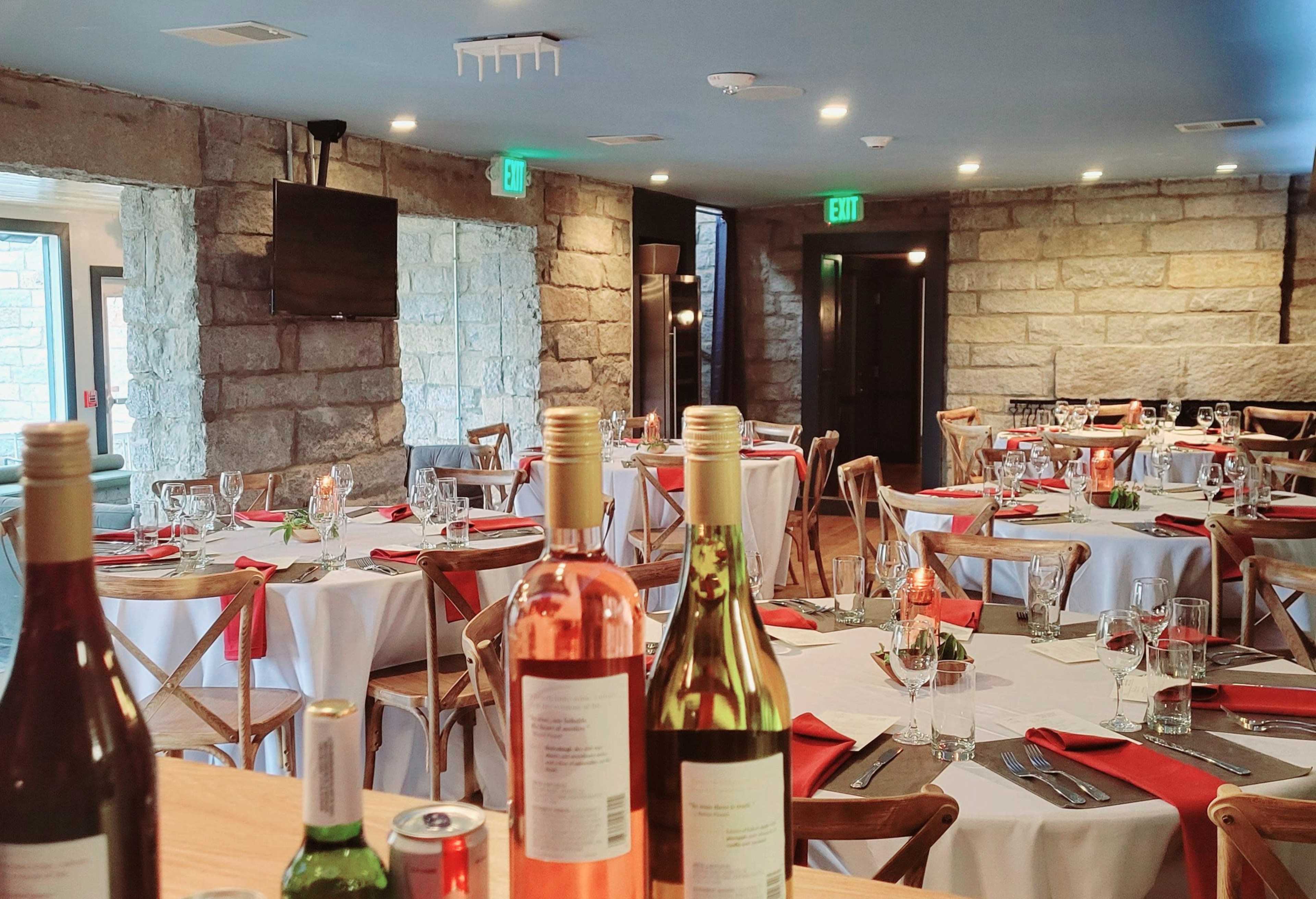 Boutique Hotel Event Venue for Private Parties, Corporate Gatherings, and Weddings Image in , Highlands, NC