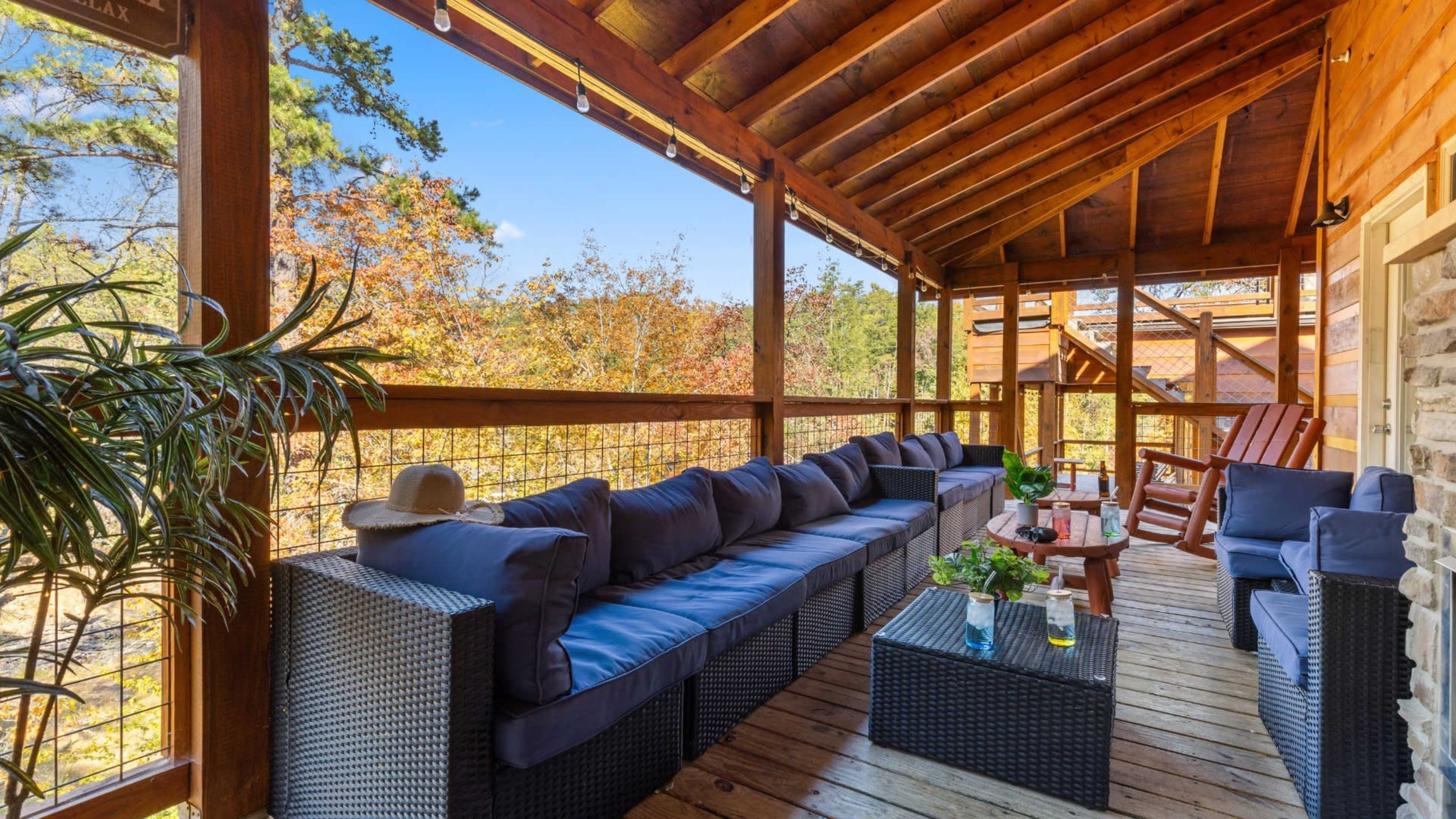 12 Bedroom Mansion Venue with Hillside Views Image in Pigeon Forge, Pigeon Forge, TN