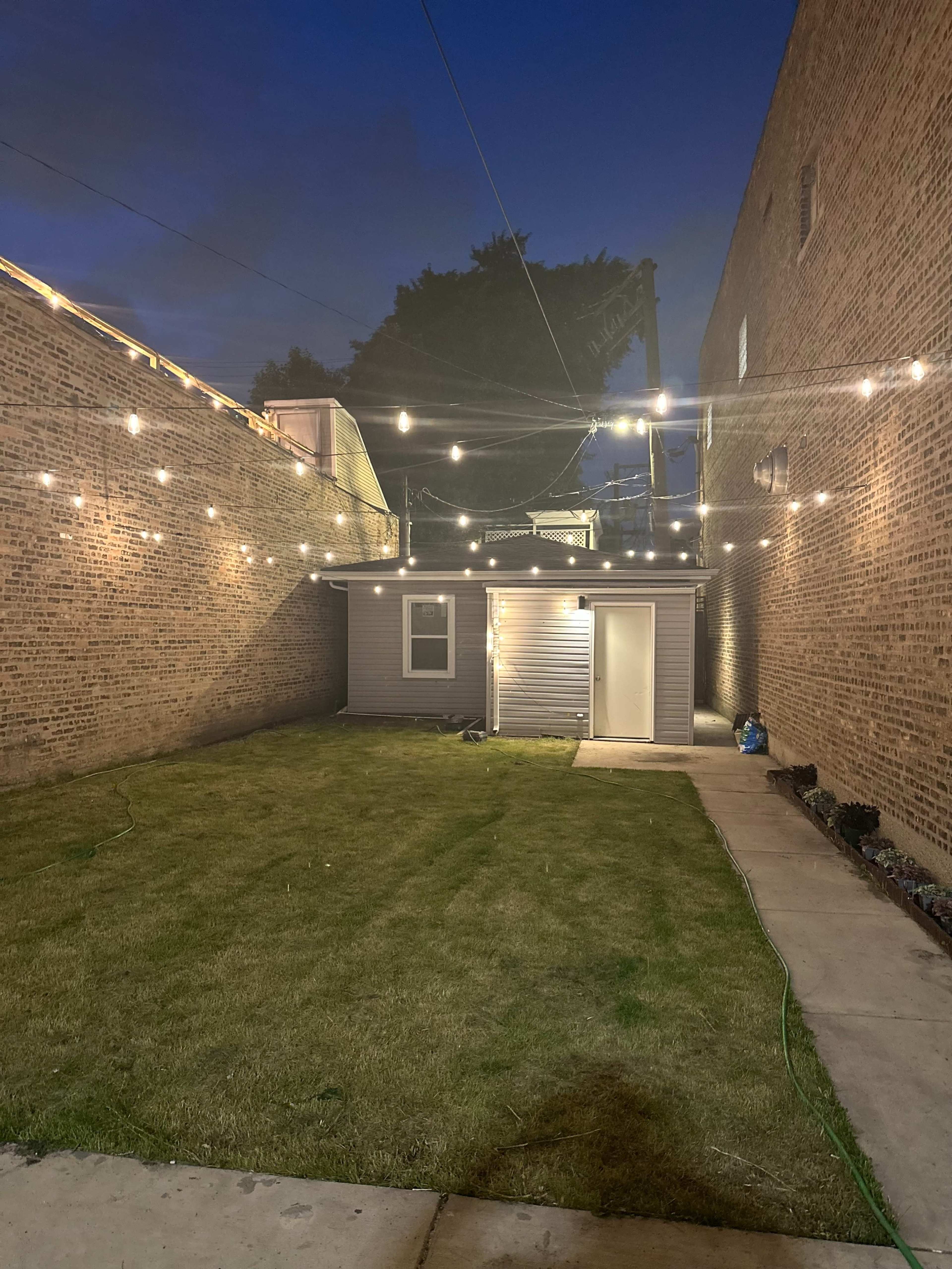 Restaurant Patio (Private Patio for Events) Image in Ravenswood, Chicago, IL