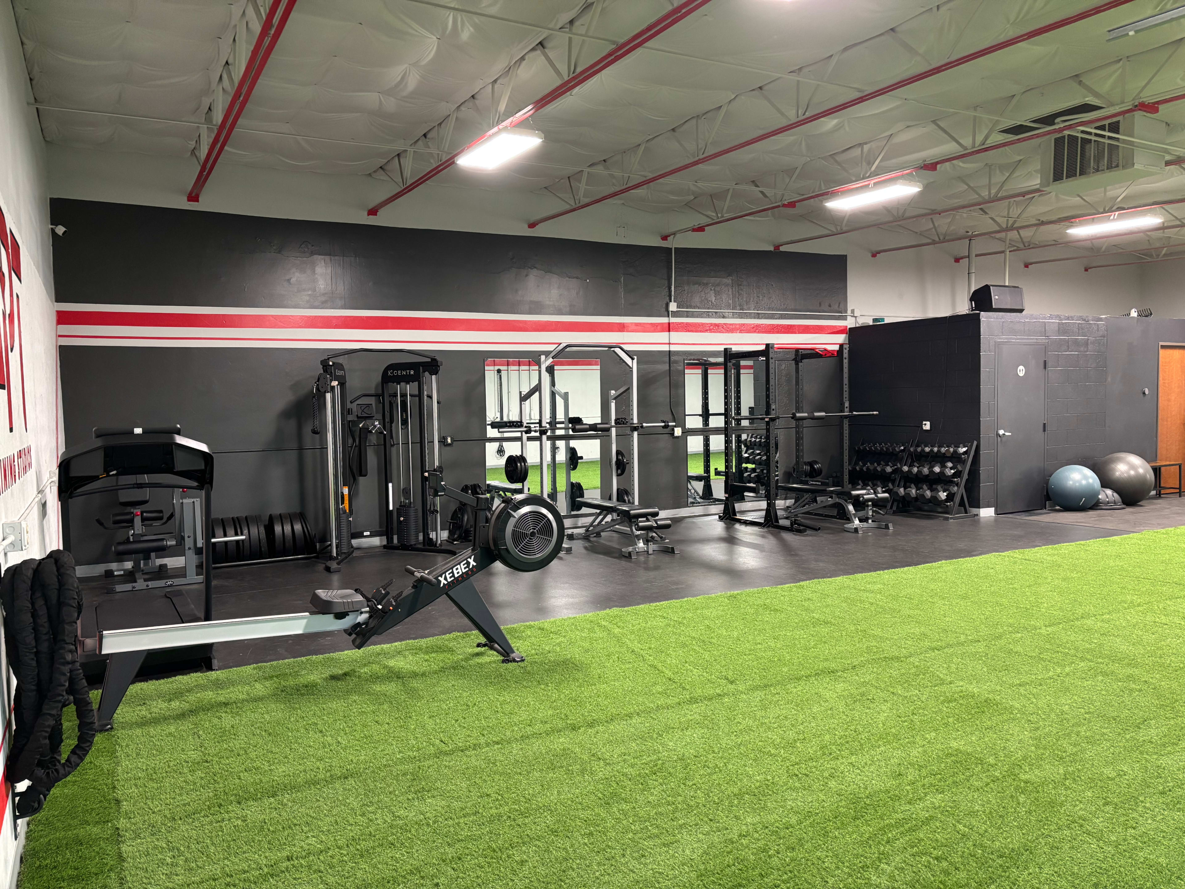 Convenient N. Dallas Private Training & Therapy Gym Image in Far North Dallas, Dallas, TX