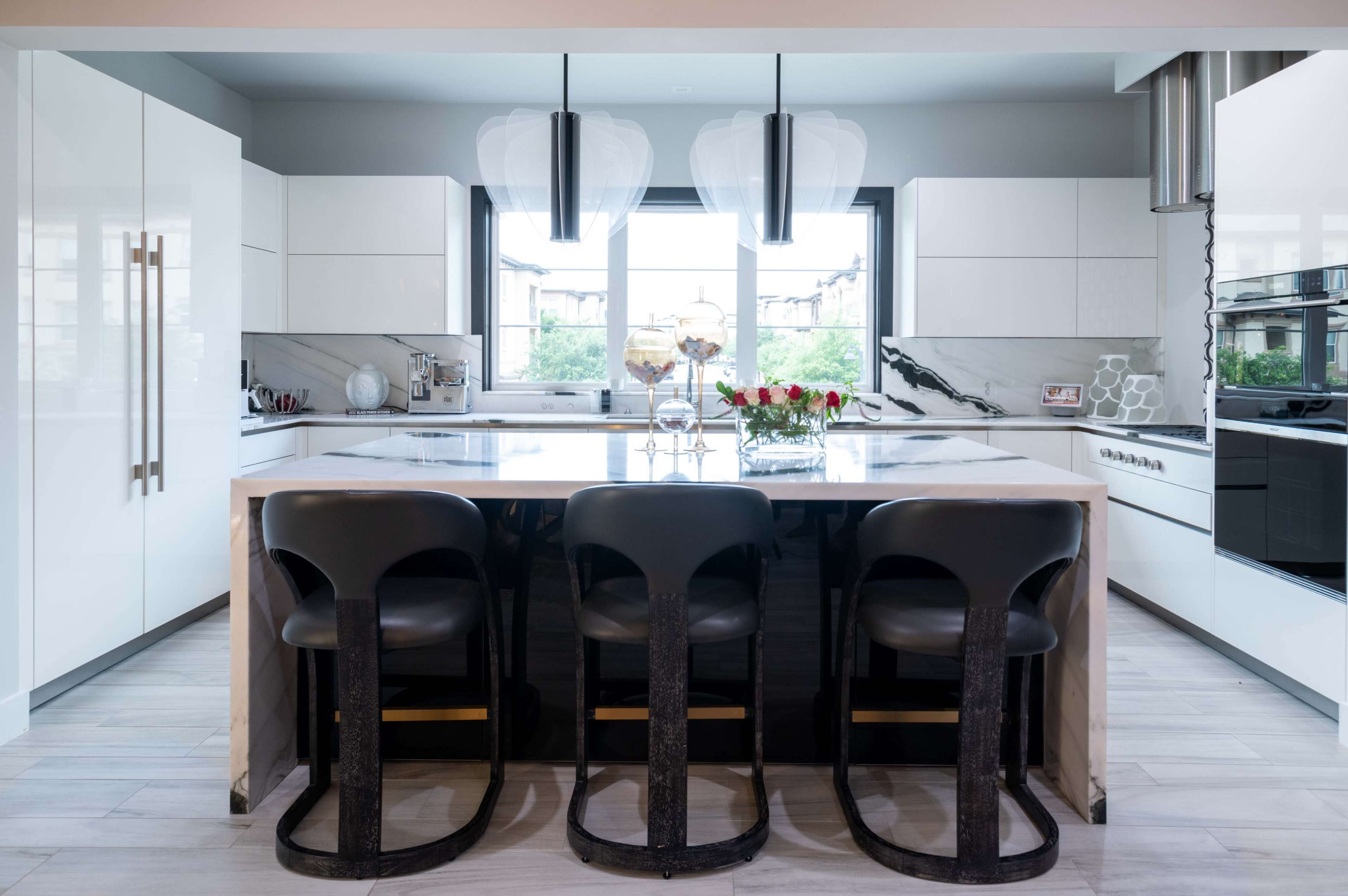 Mokara Modern Luxe Retreat – 3-Level Spa-Inspired Home with Elevator & Serene Balcony Views Image in Flower Mound, Flower Mound, TX