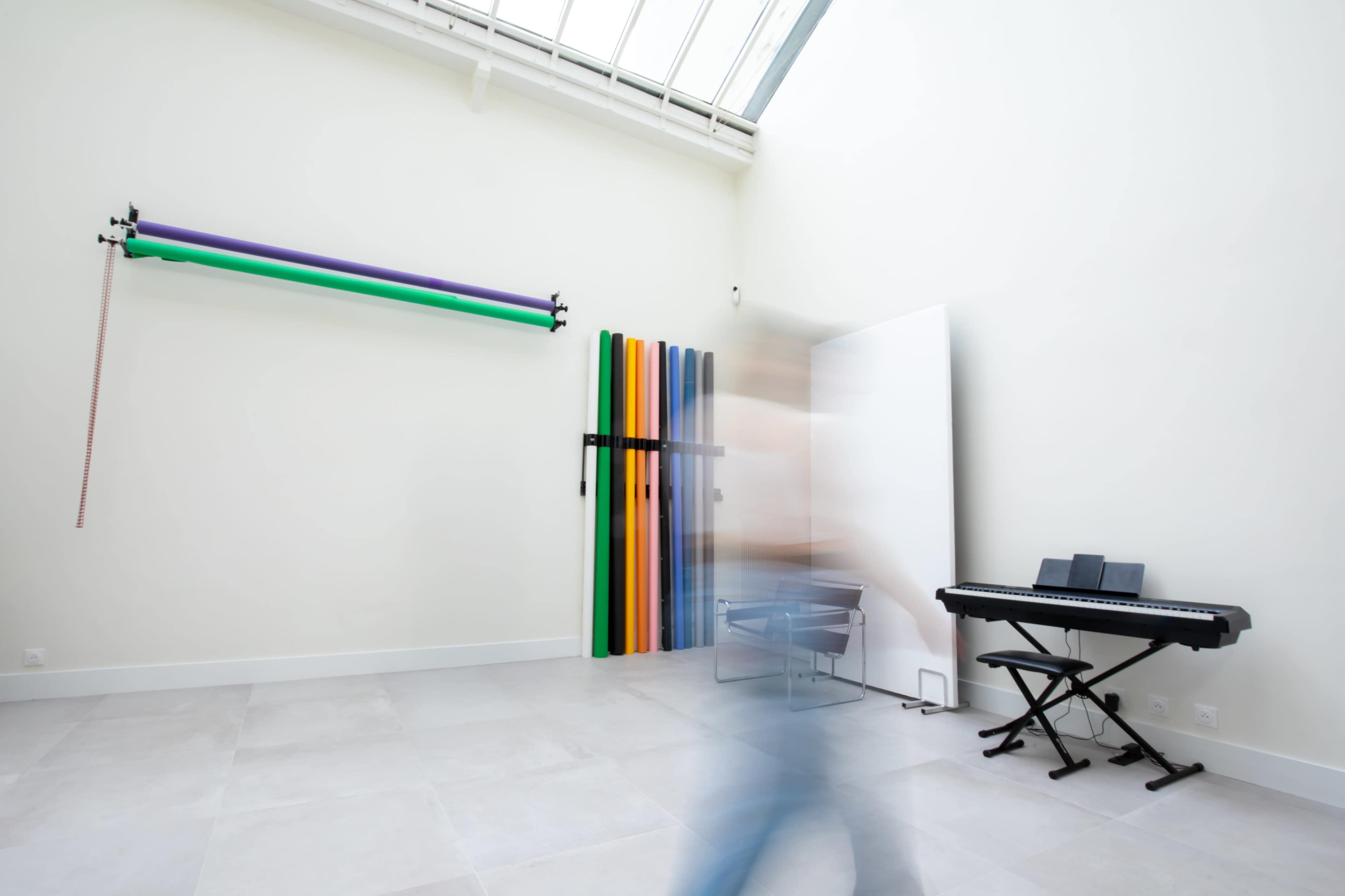 Atelier d'artiste moderne et lumineux à Paris 15ème Image in Saint-Lambert, Paris