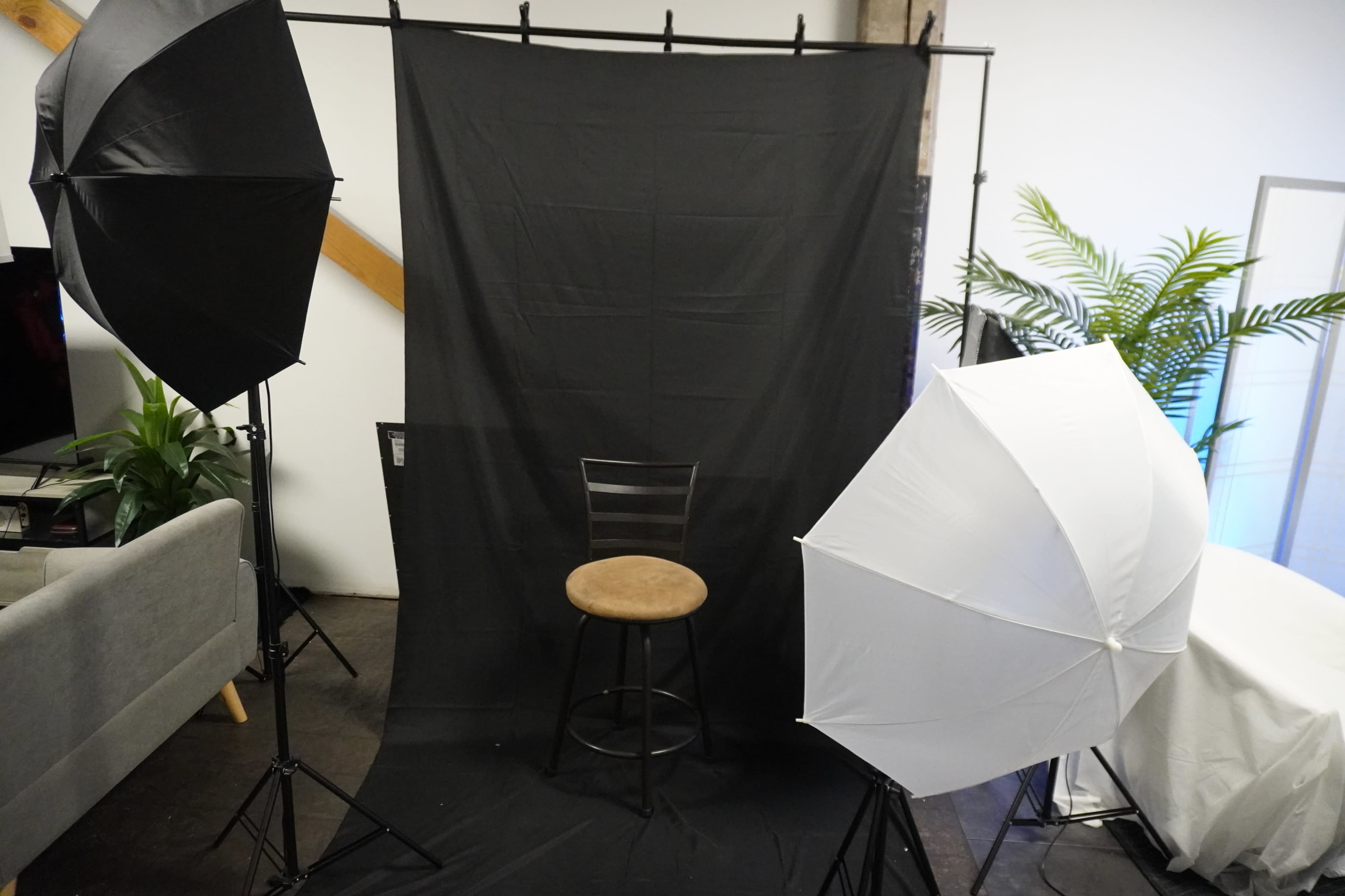 Downtown studio with a rustic but modern feel. Image in Westside, SYRACUSE, NY