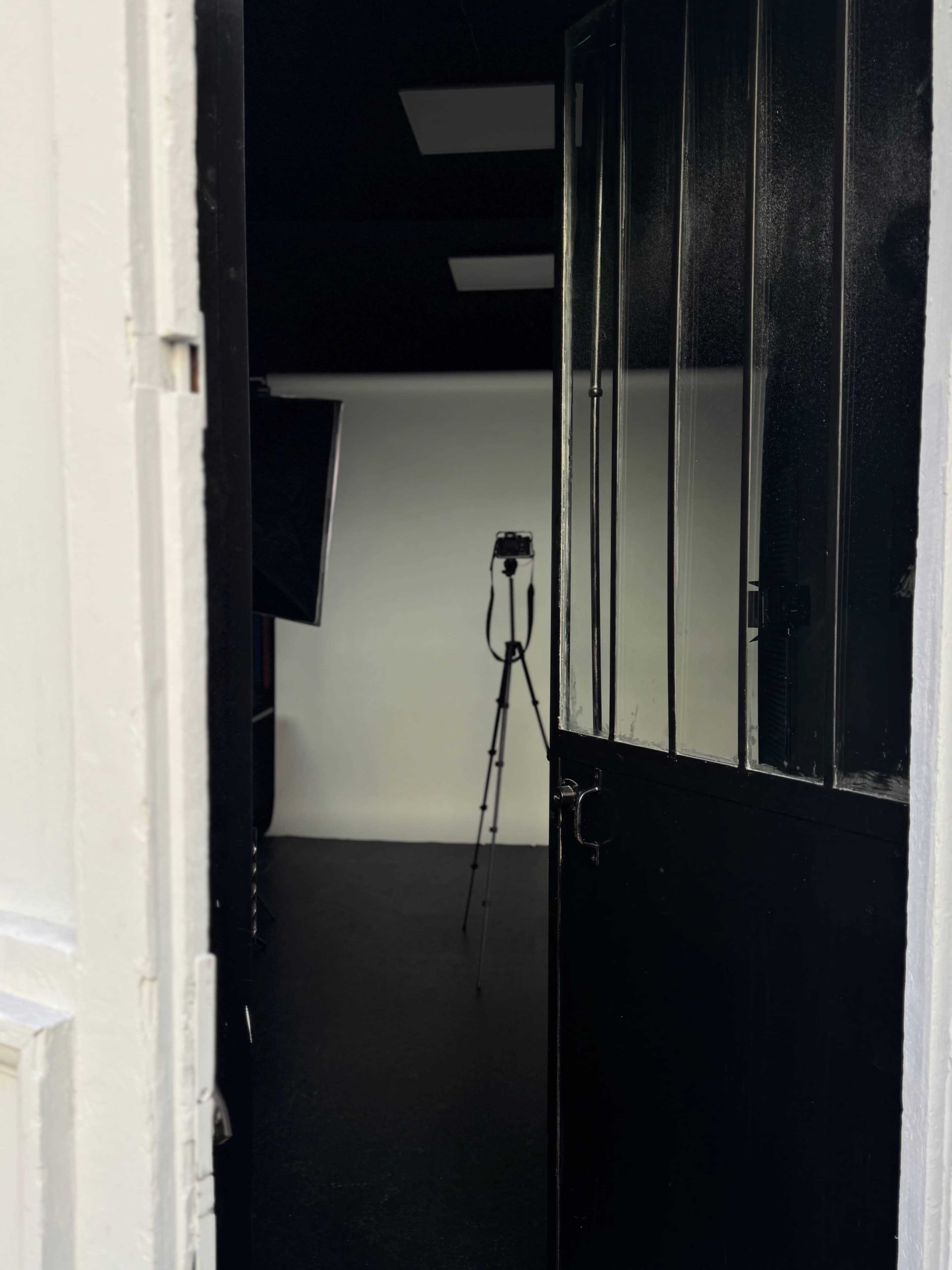 Studio photo à proximité du Grand Rex Image dans Porte-Saint-Denis, Paris, 