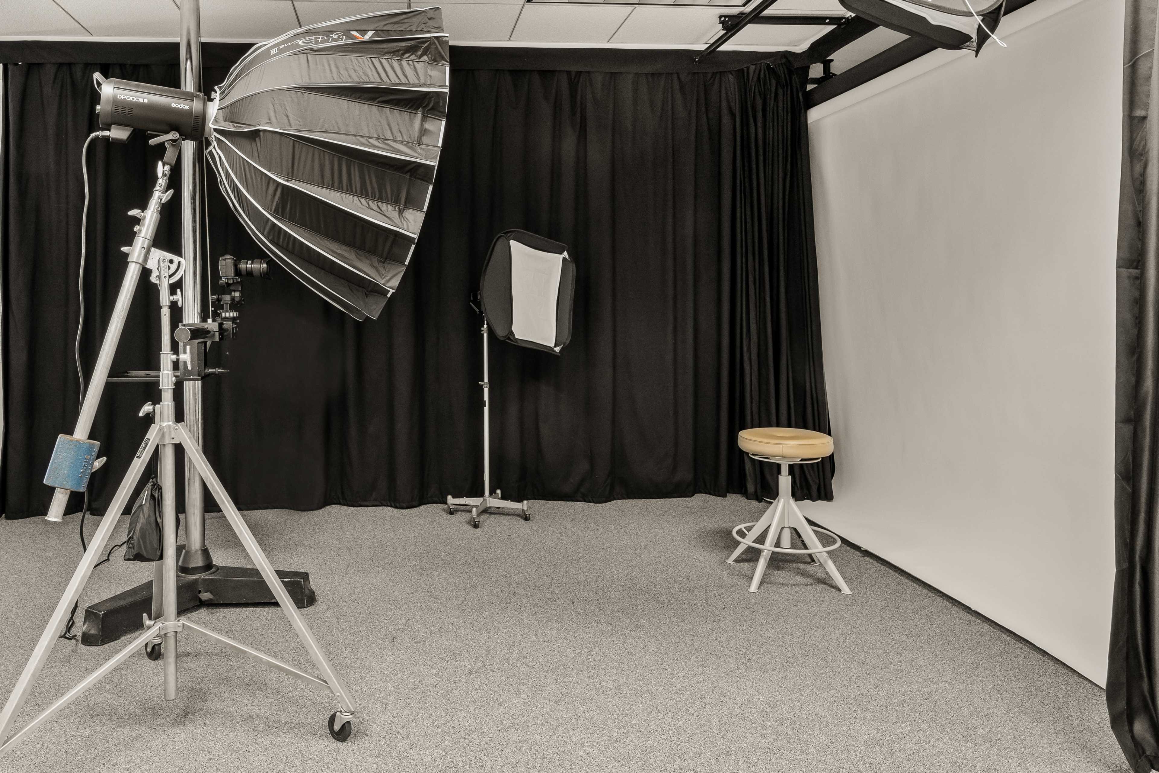 Brewster Studio Perfect for Photography and CreativesCape Cod's Image in Brewster, Brewster, MA