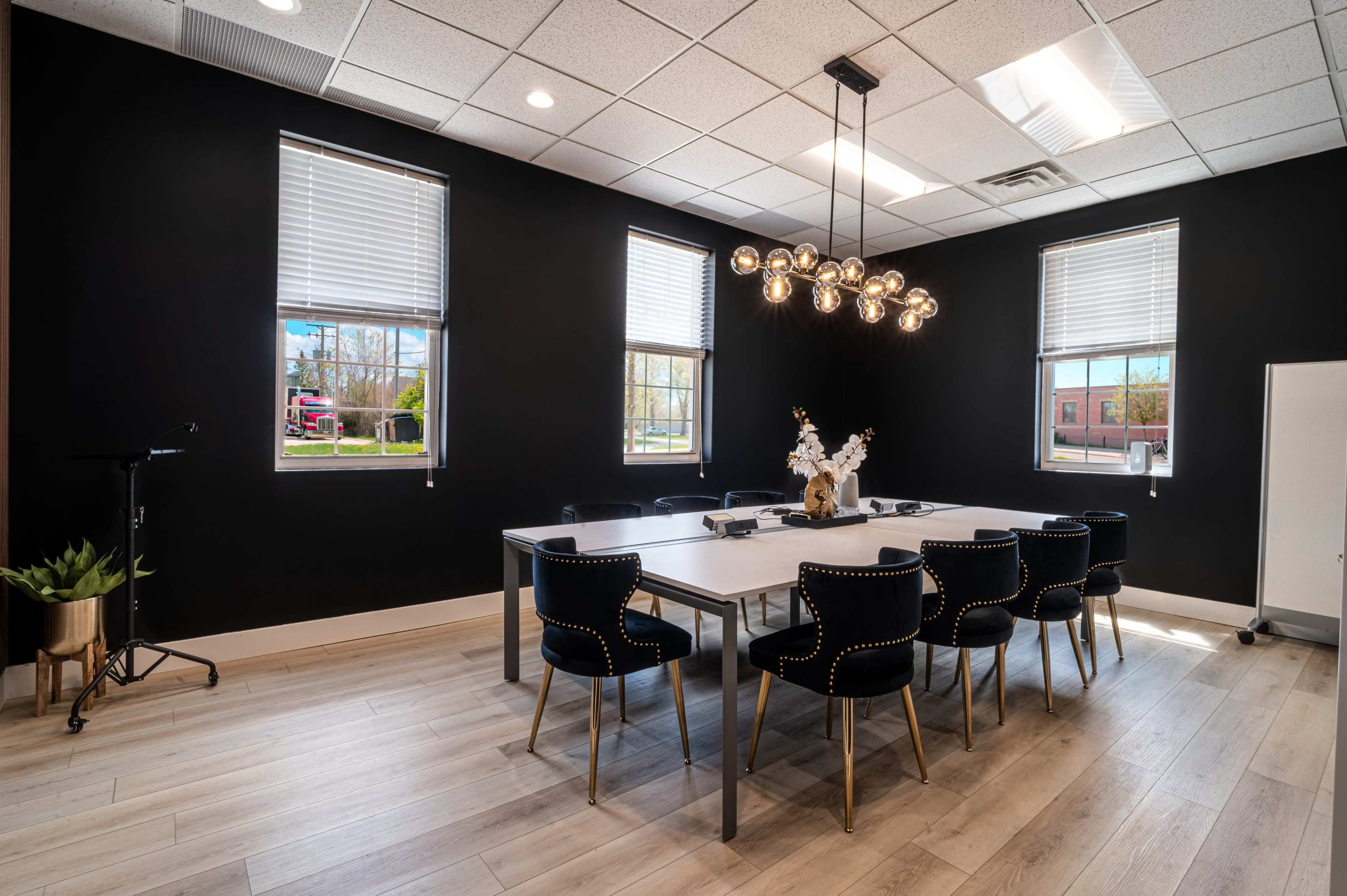 Modern 10 person conference room Image in Bedford Heights, Bedford Heights, OH