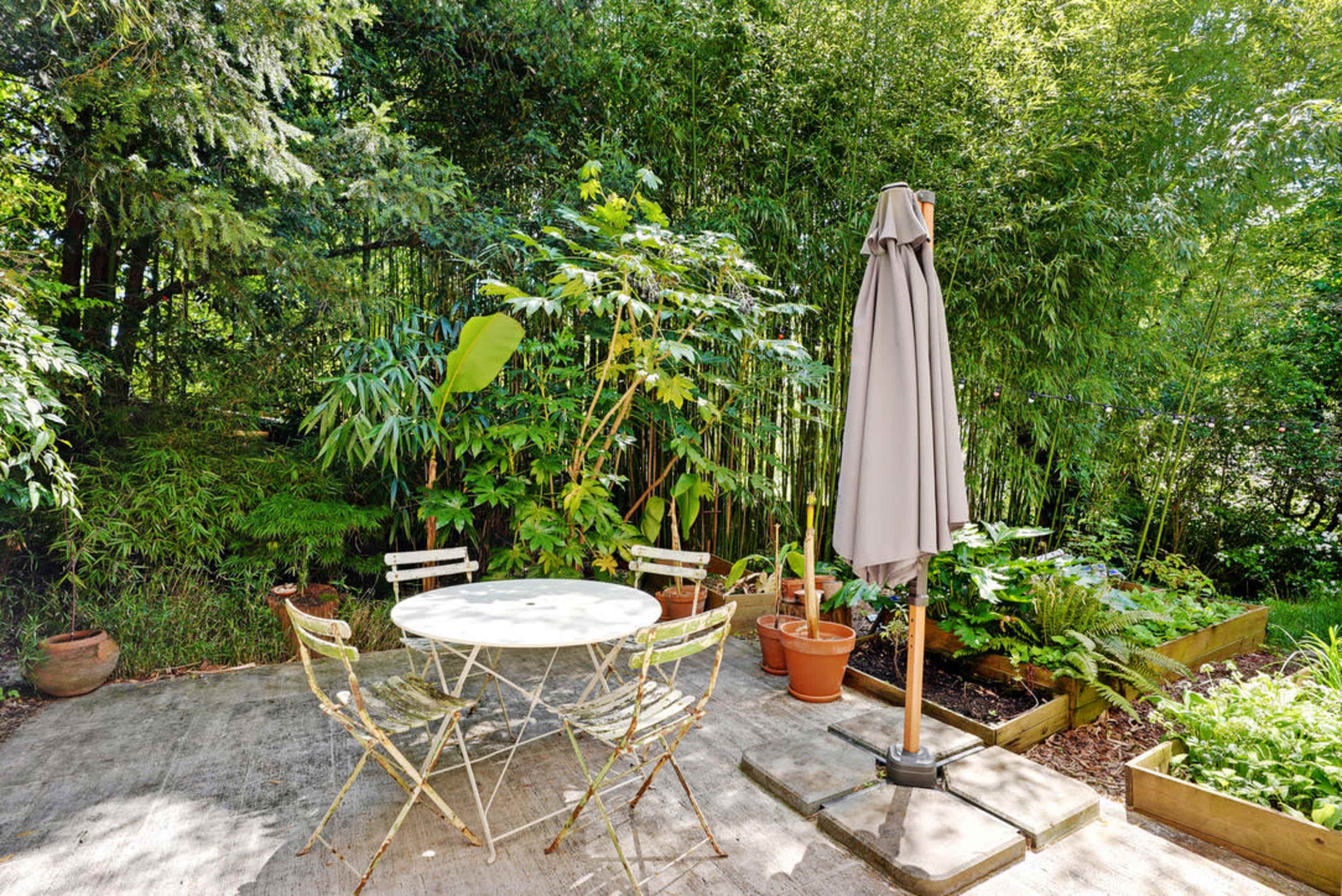 maison d'architecte en bois style moderniste Image in , Garches