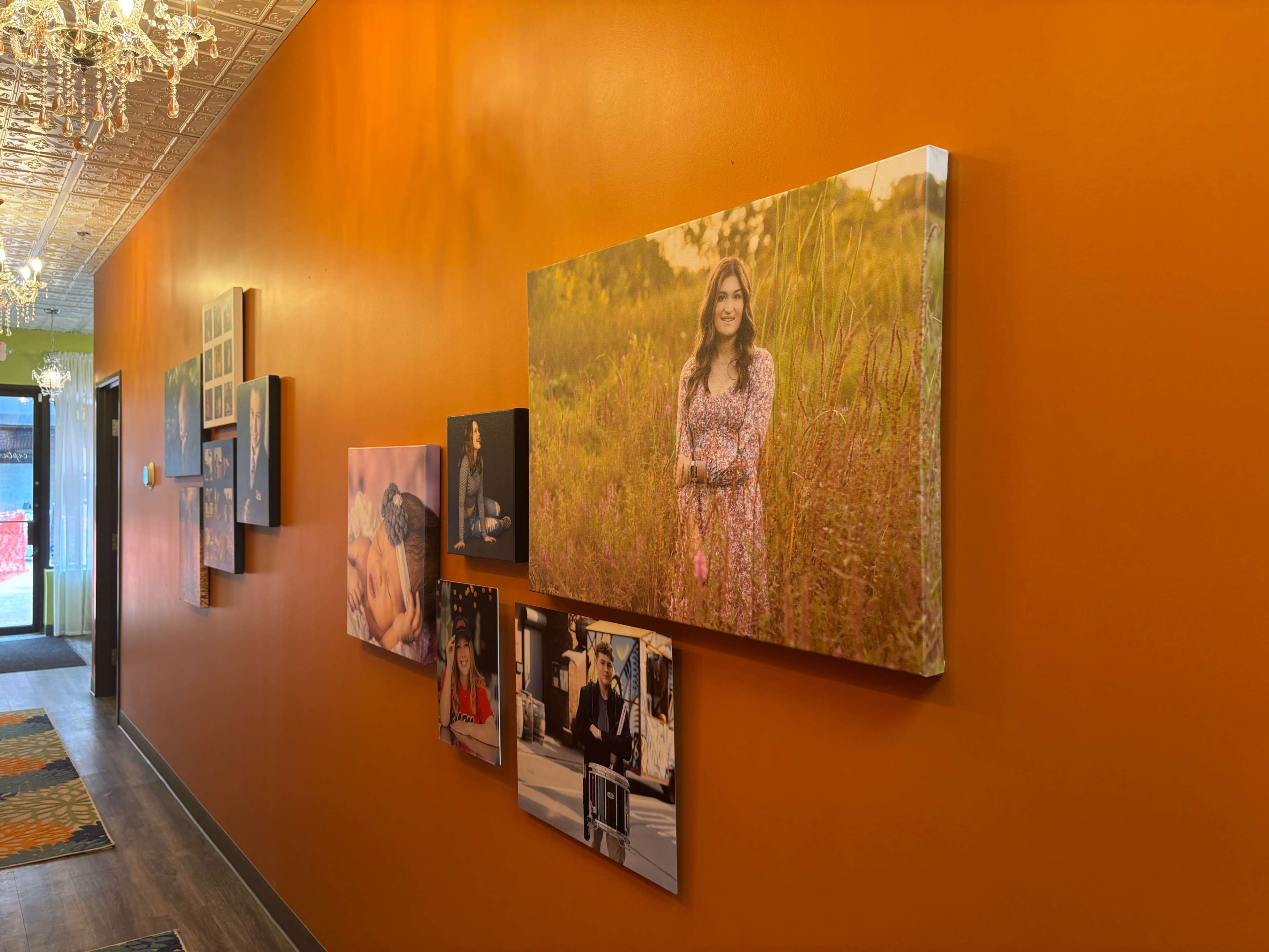 Boutique 2,000 sq ft Photography Studio in Downtown Mount Clemens – Props & Professional Setup Image in Mount Clemens, Mount Clemens, MI