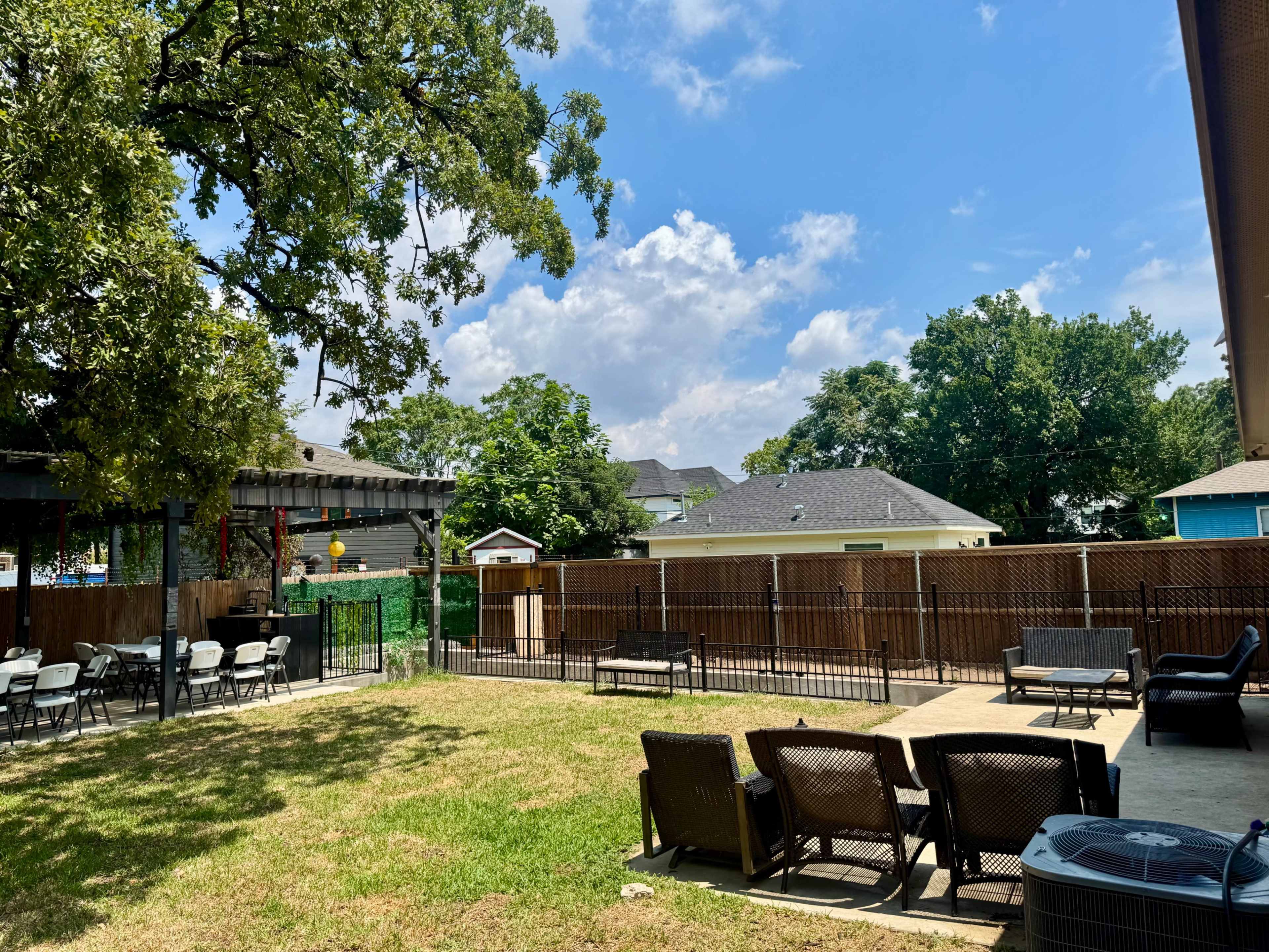 Stylish Outdoor Oasis with Pergola & Lounge Seating in South Dallas – Perfect for Events Image in South Dallas, Dallas, TX