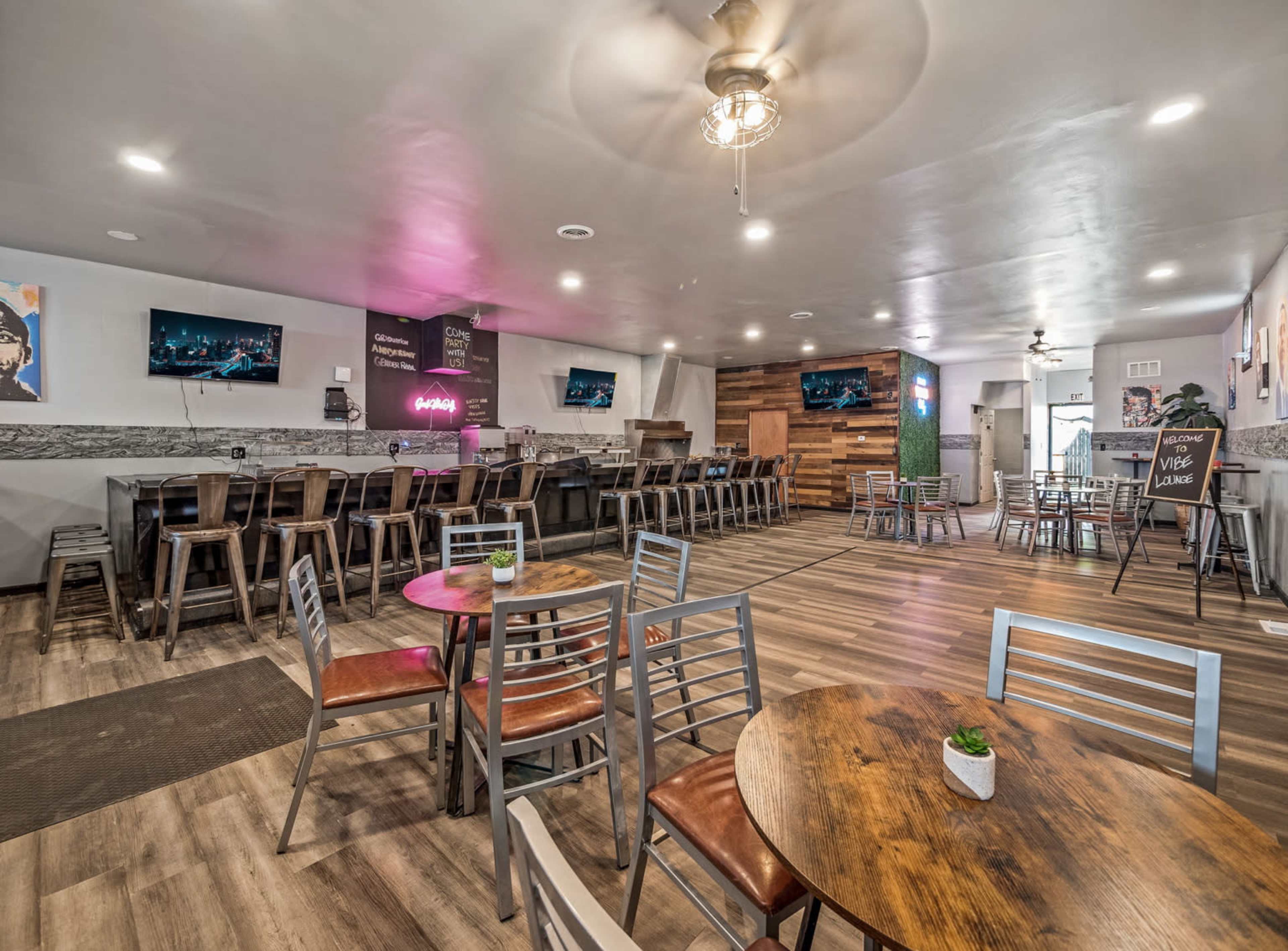 Detroit Artsy Event Space good for meetings | trainings | networking Image in Bethune Community, Detroit, MI