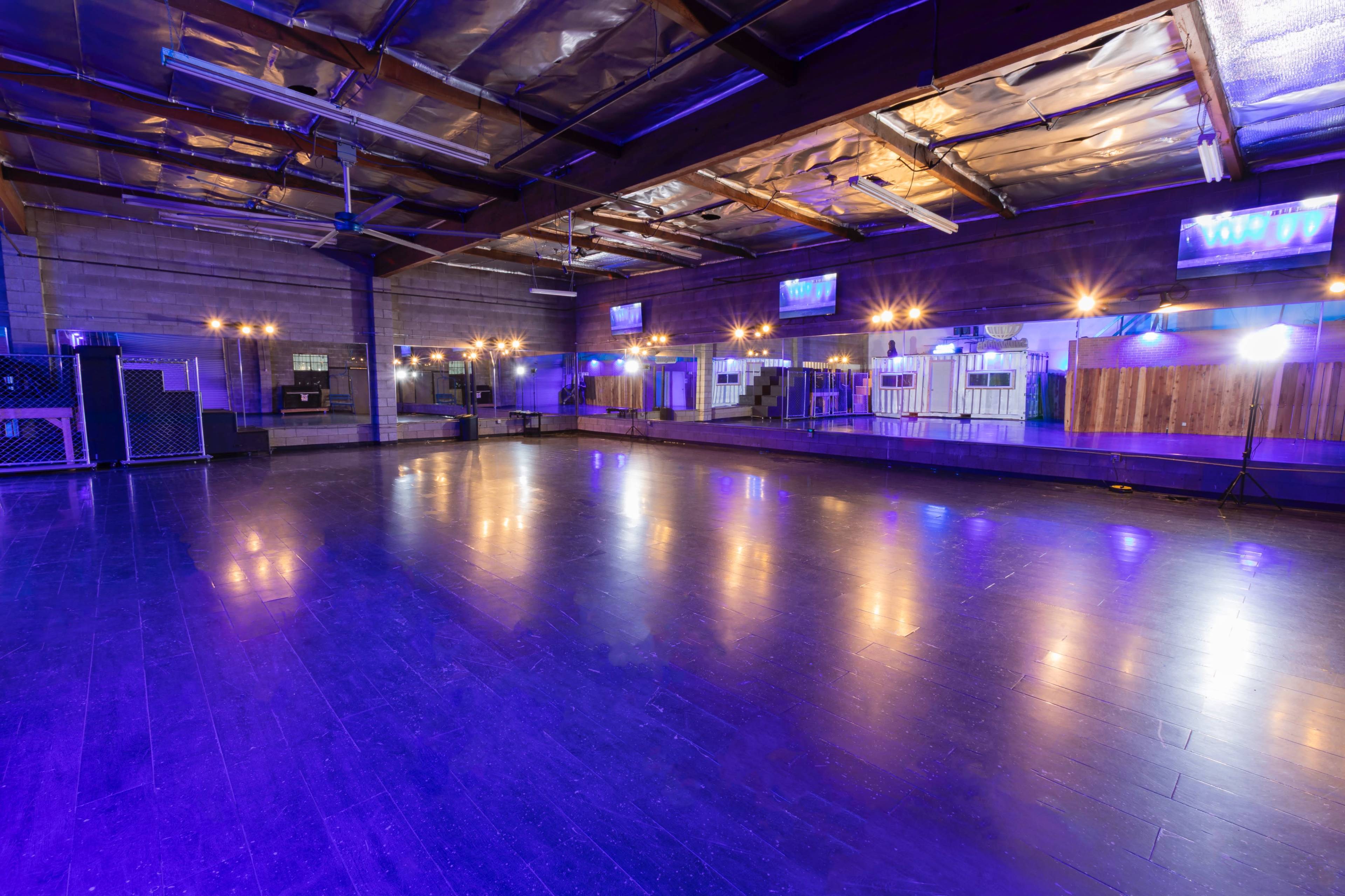 Industrial Dance Studio Space Image in Santa Fe Springs, Santa Fe Springs, CA
