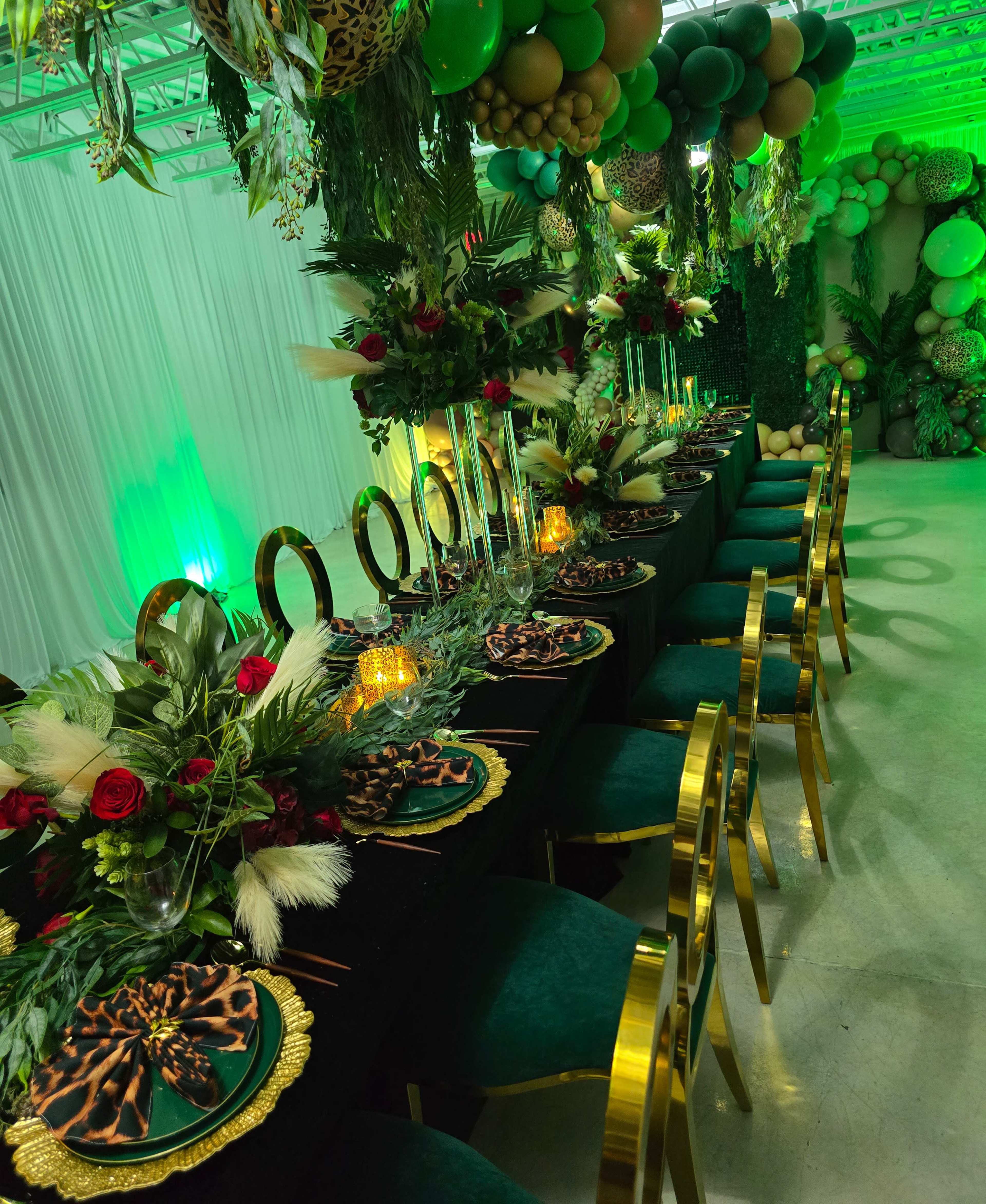 Chic and Centrally Located Open Layout Event Venue with Natural Lighting Image in Dunwoody Village, Dunwoody, GA