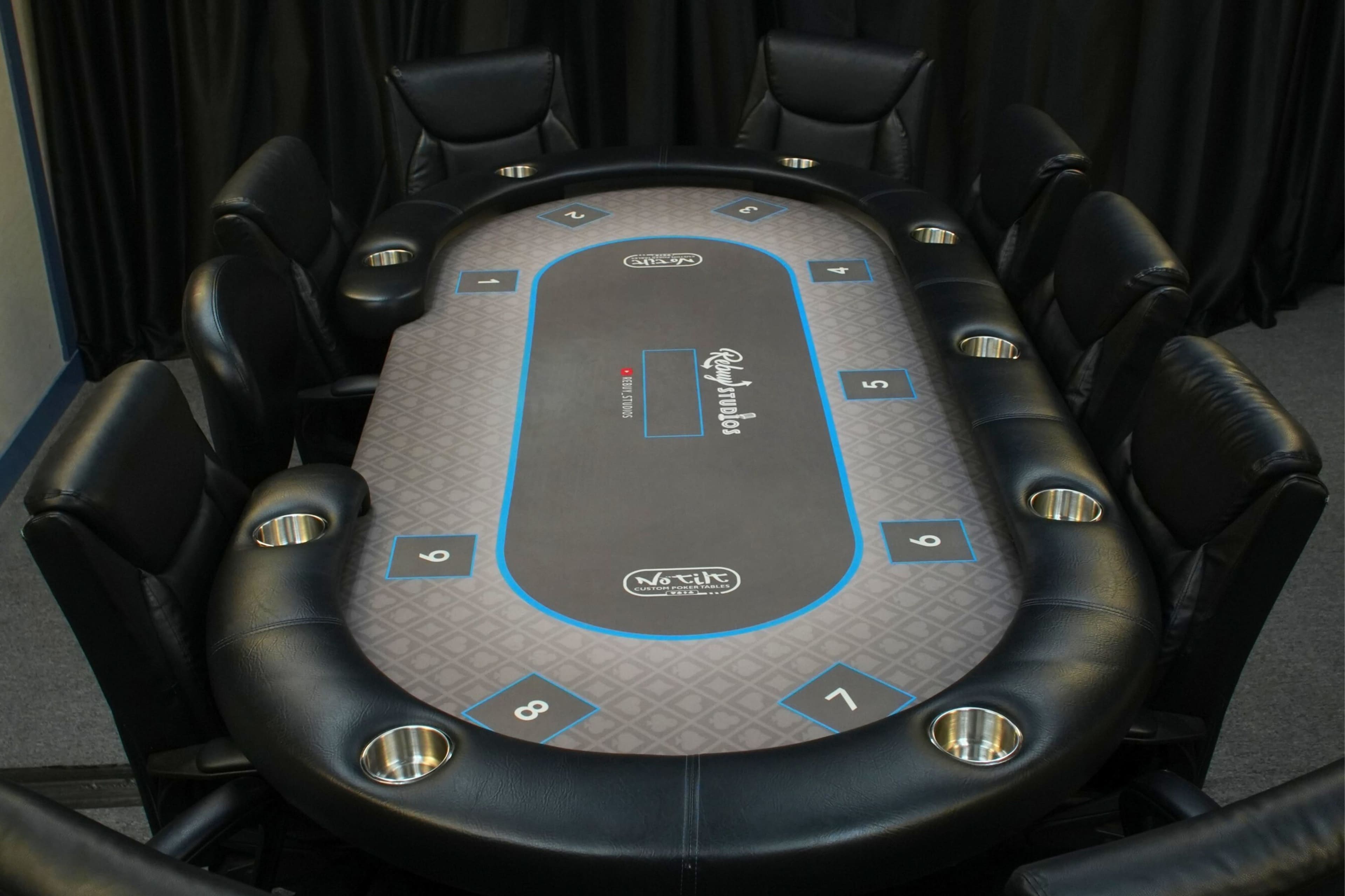 Urban Luxury Poker Room with Professional RFID Table Image in Costa Mesa, Costa Mesa, CA