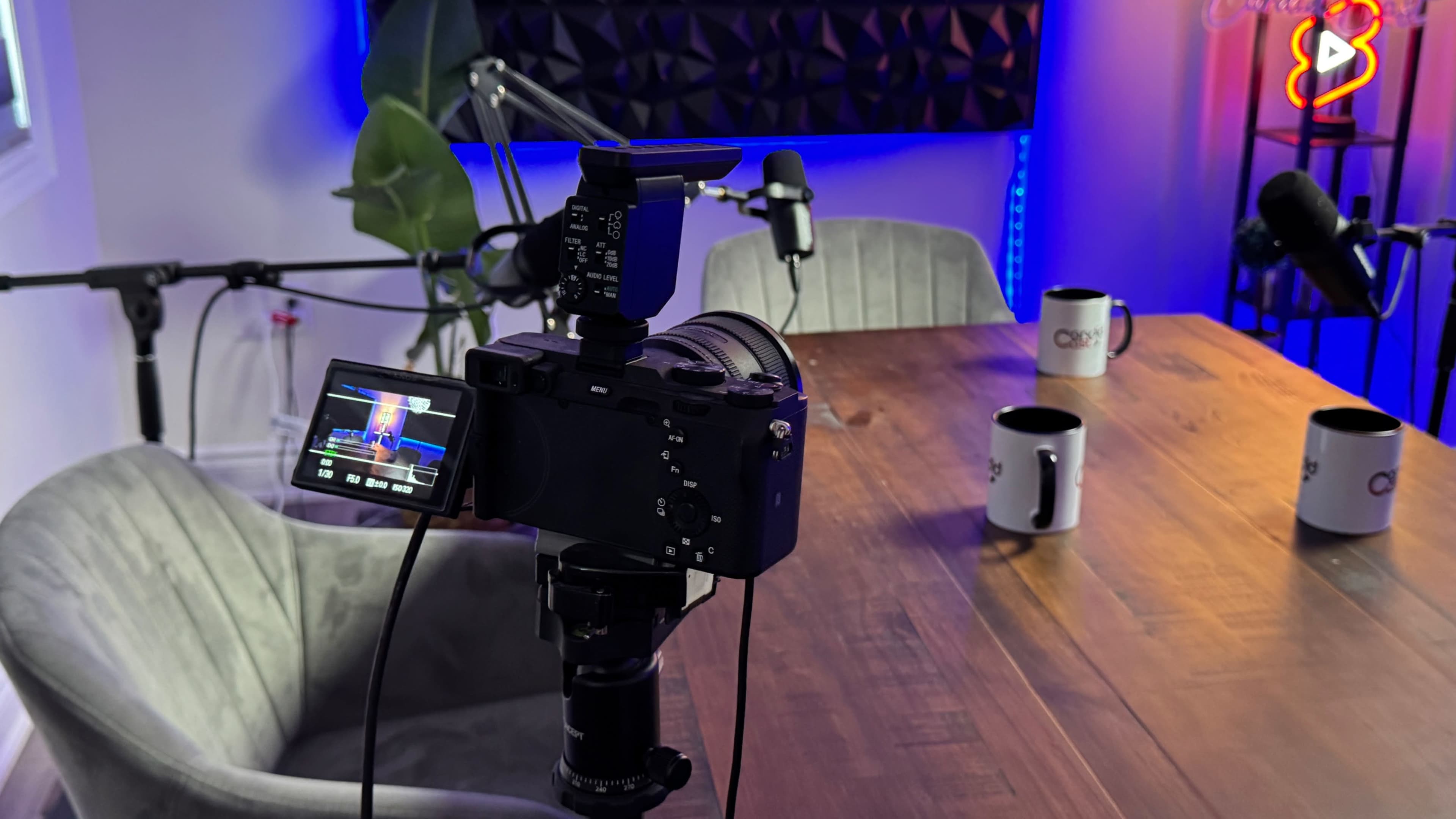 Professional Podcast Studio With Full Service Image in Flamborough, Waterdown, ON