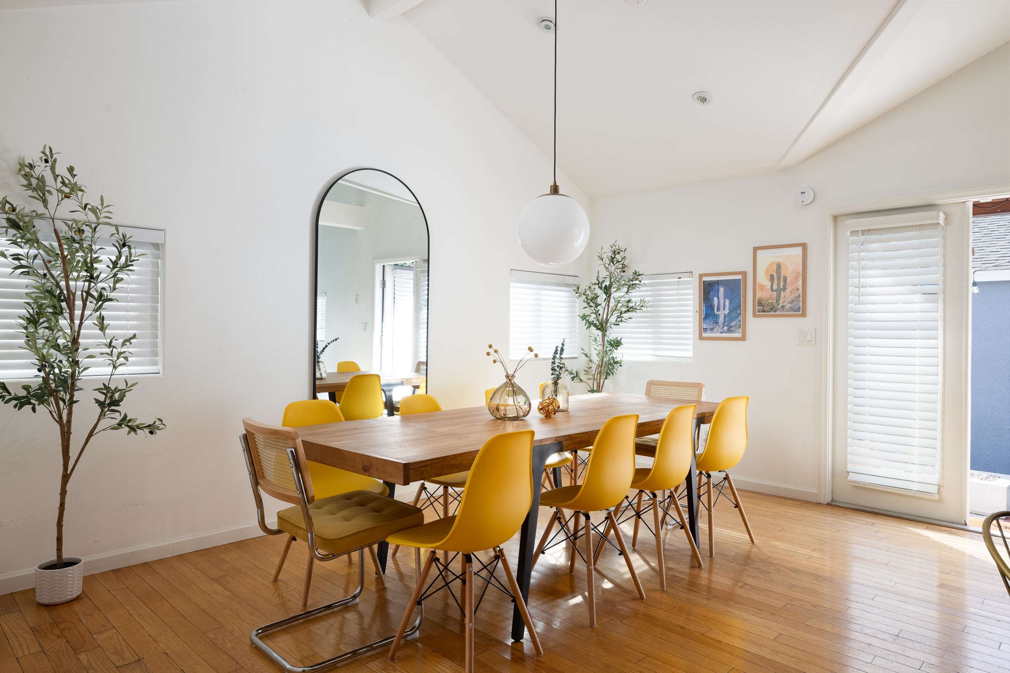 Modern House near Downtown, Zoo with Parking, Hot tub, Grill Image in Hillcrest, San Diego, CA