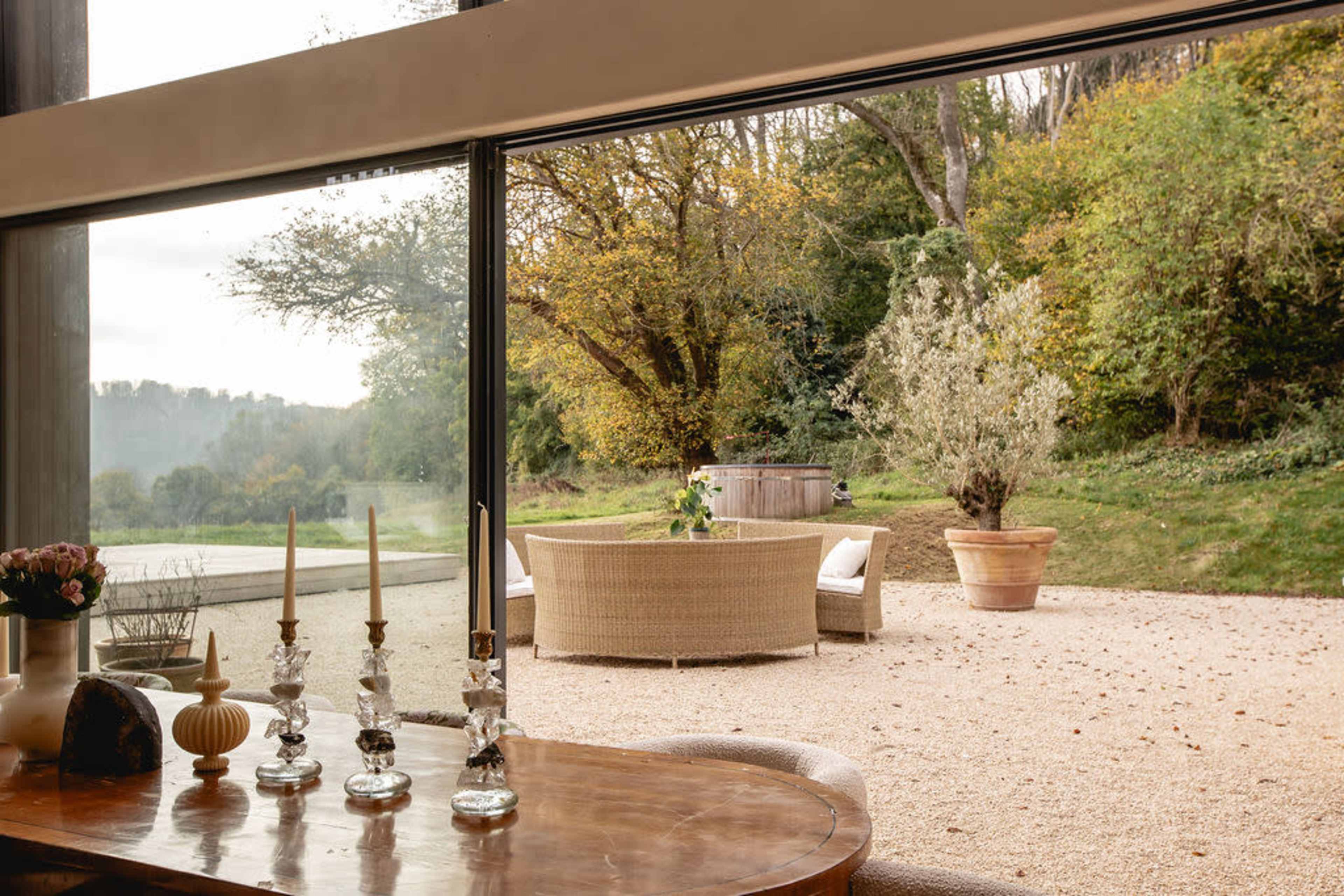 Luxurious converted barn Image in Steep, Petersfield, ENG