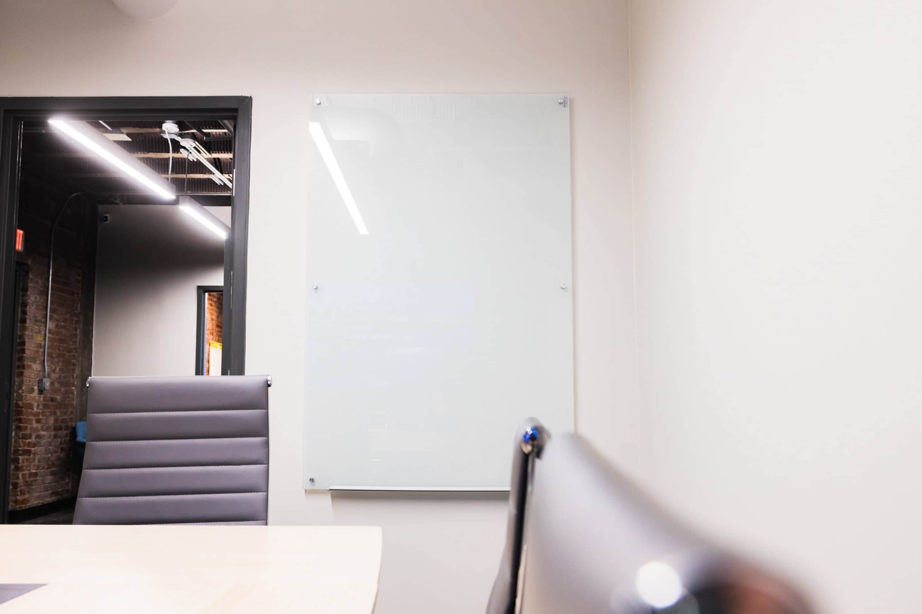 Nashville Huddle Room Image in Midtown, Nashville, TN