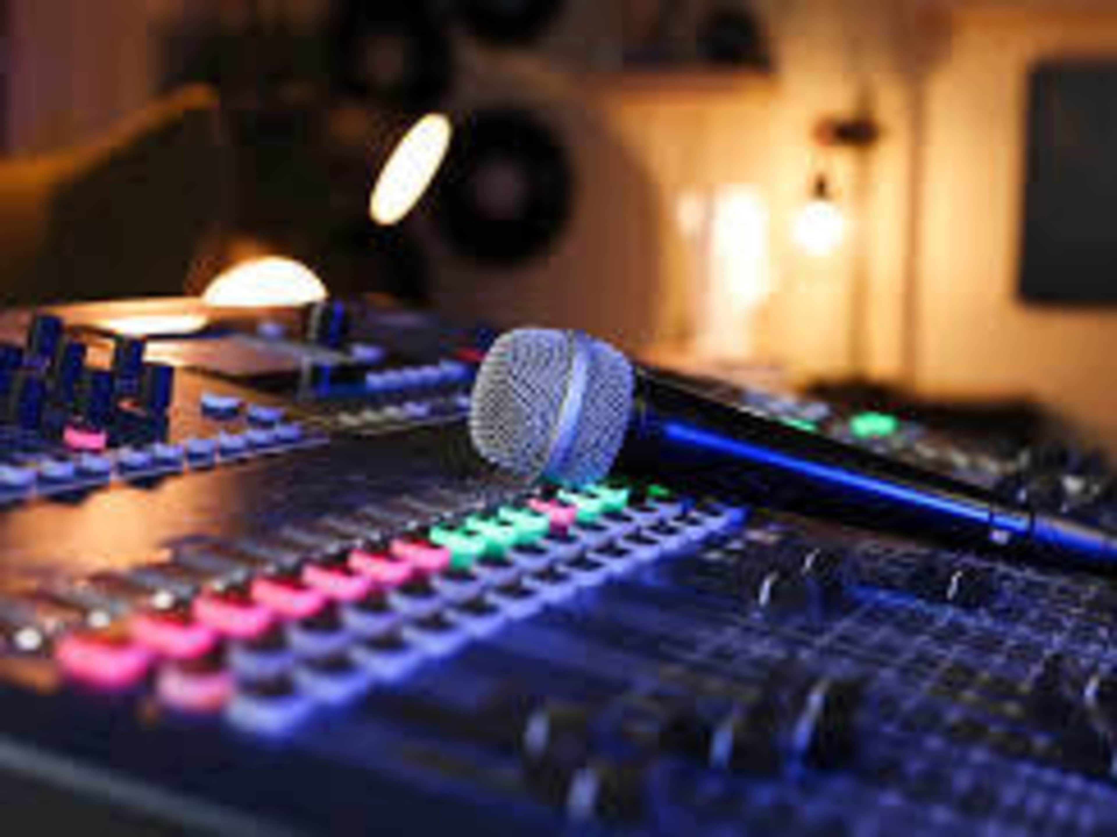 Audio/Visual Package