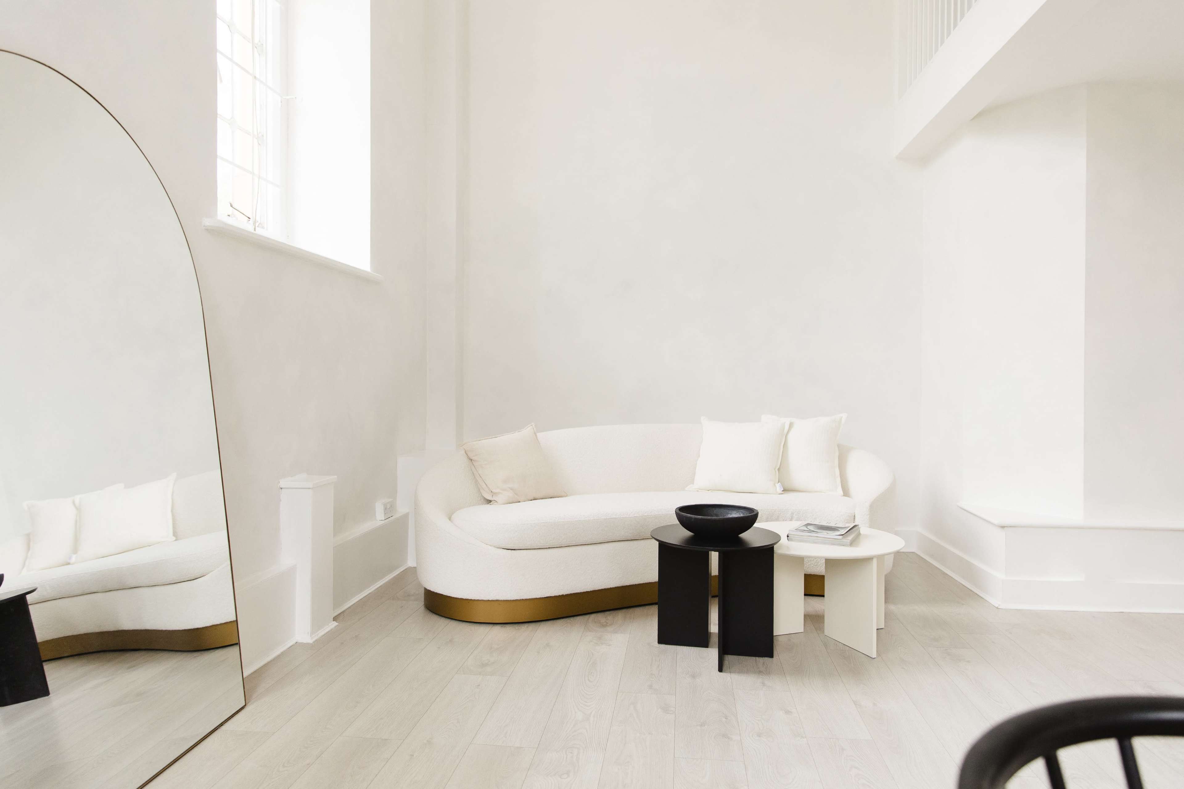 Luxury Daylight Creative Photo Studio Image in London, London, ENG