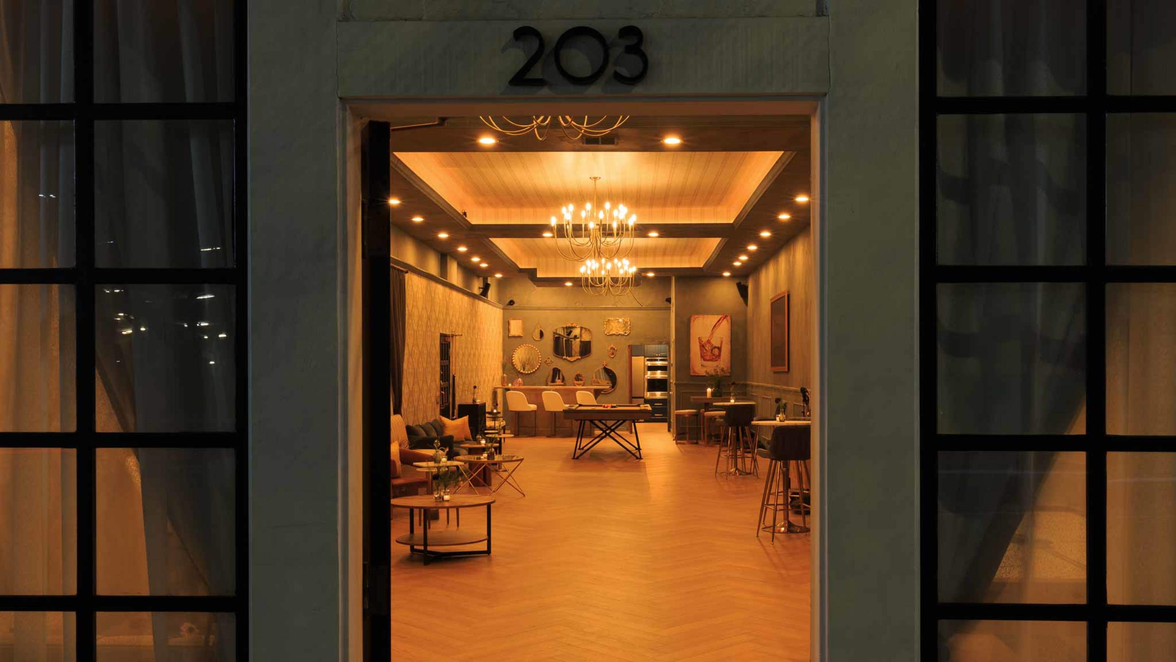 Speakeasy Social Lounge & Event Space Image in Burbank, Burbank, CA