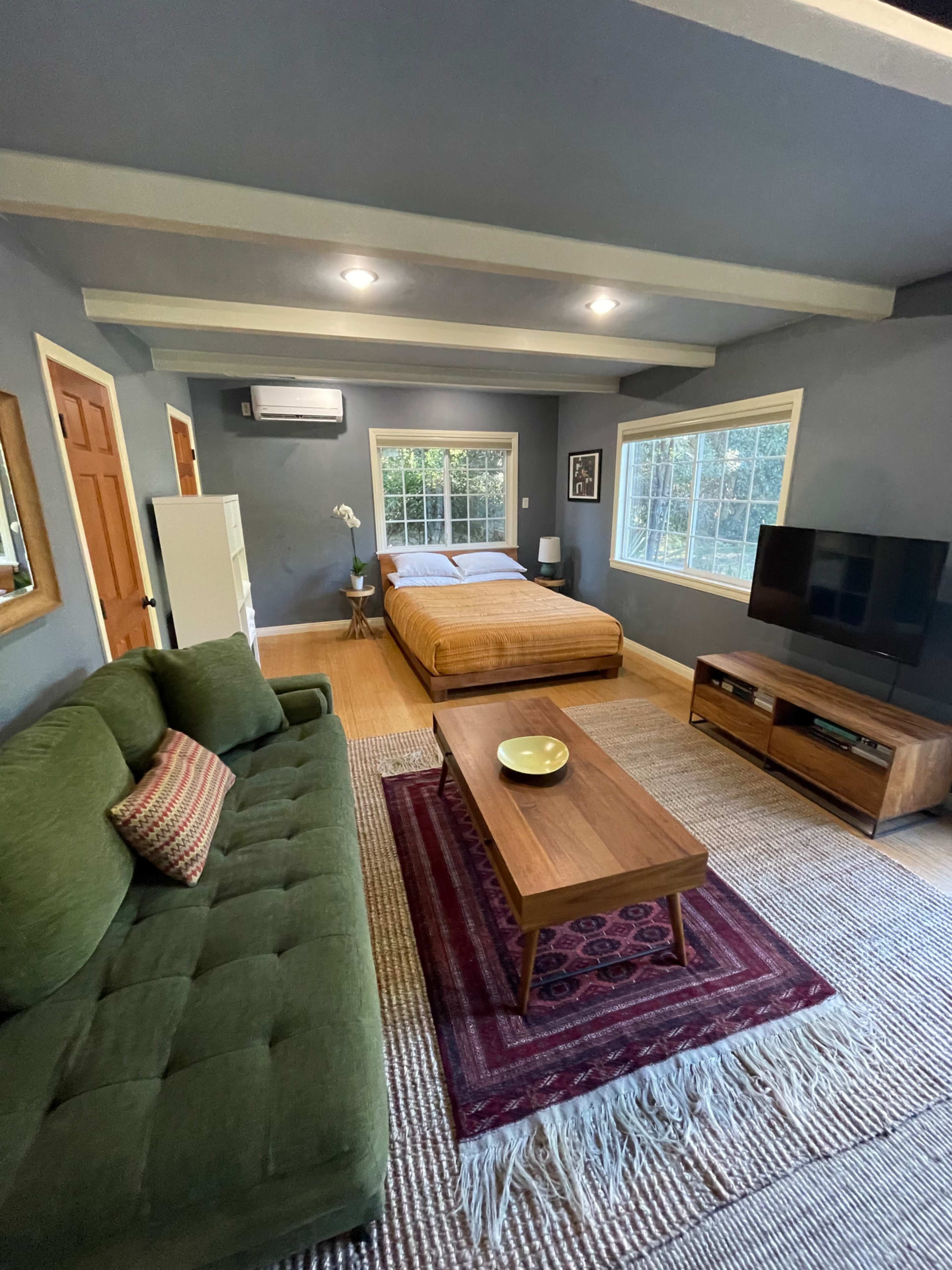 Luxury Recording/Mixing Room in Tropical Garden Image in Northridge, Northridge, CA