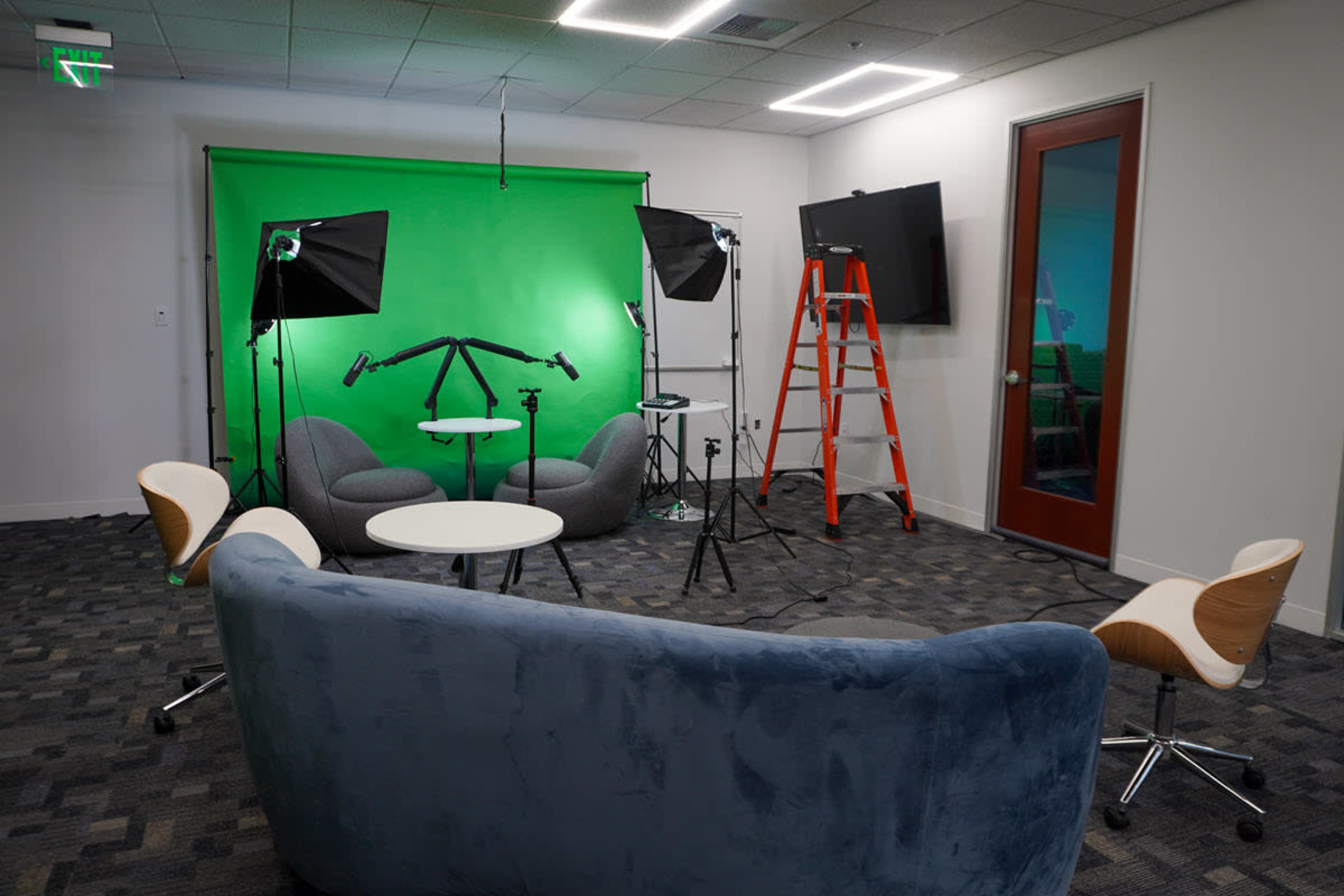 Fully Equipped Creative Space Image in Brea, Brea, CA