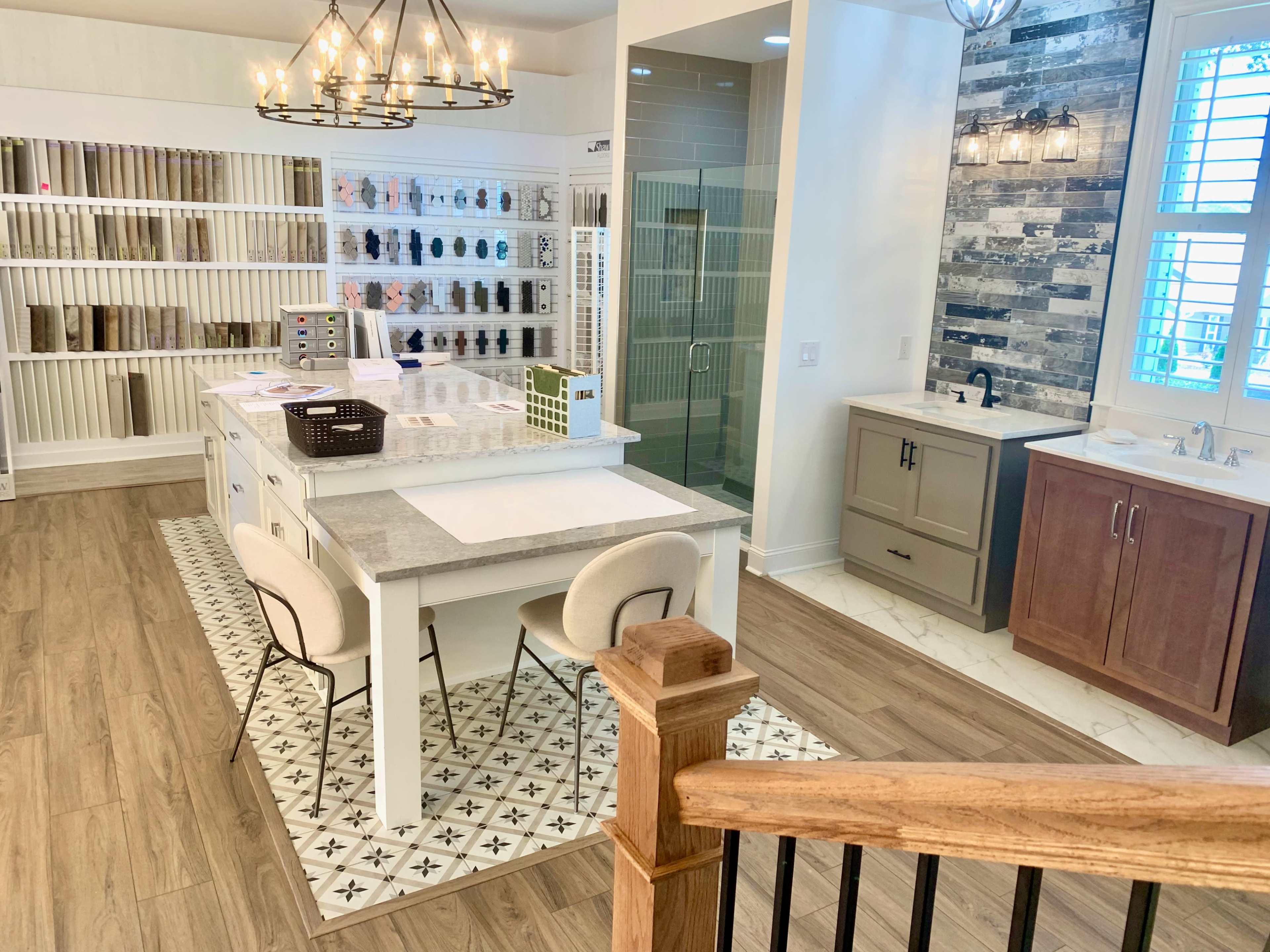 Designer Estate & Interior Design Center Image in Varnell, dalton, GA